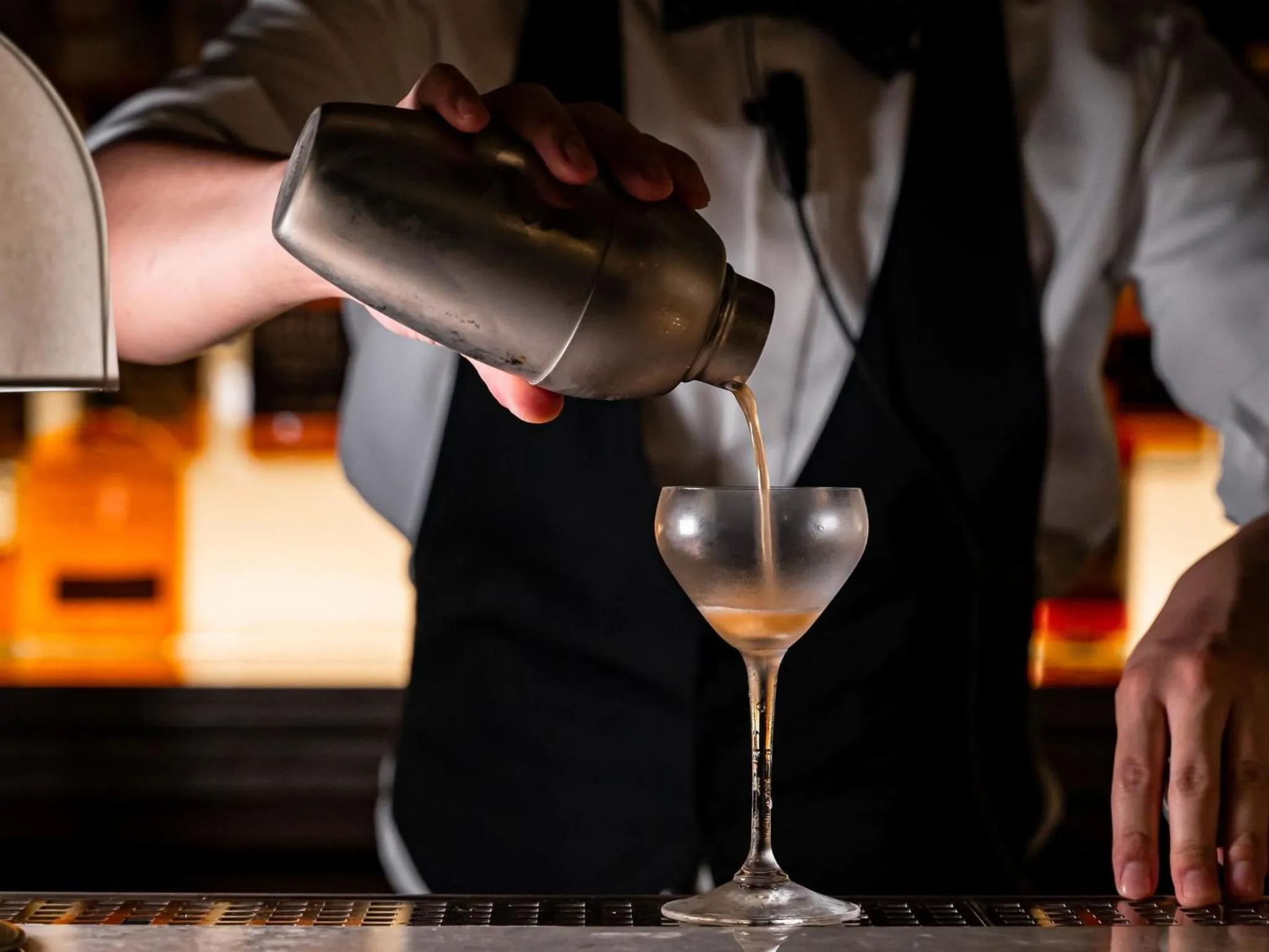 Lounge or bar in Kimpton Shinjuku Tokyo by IHG