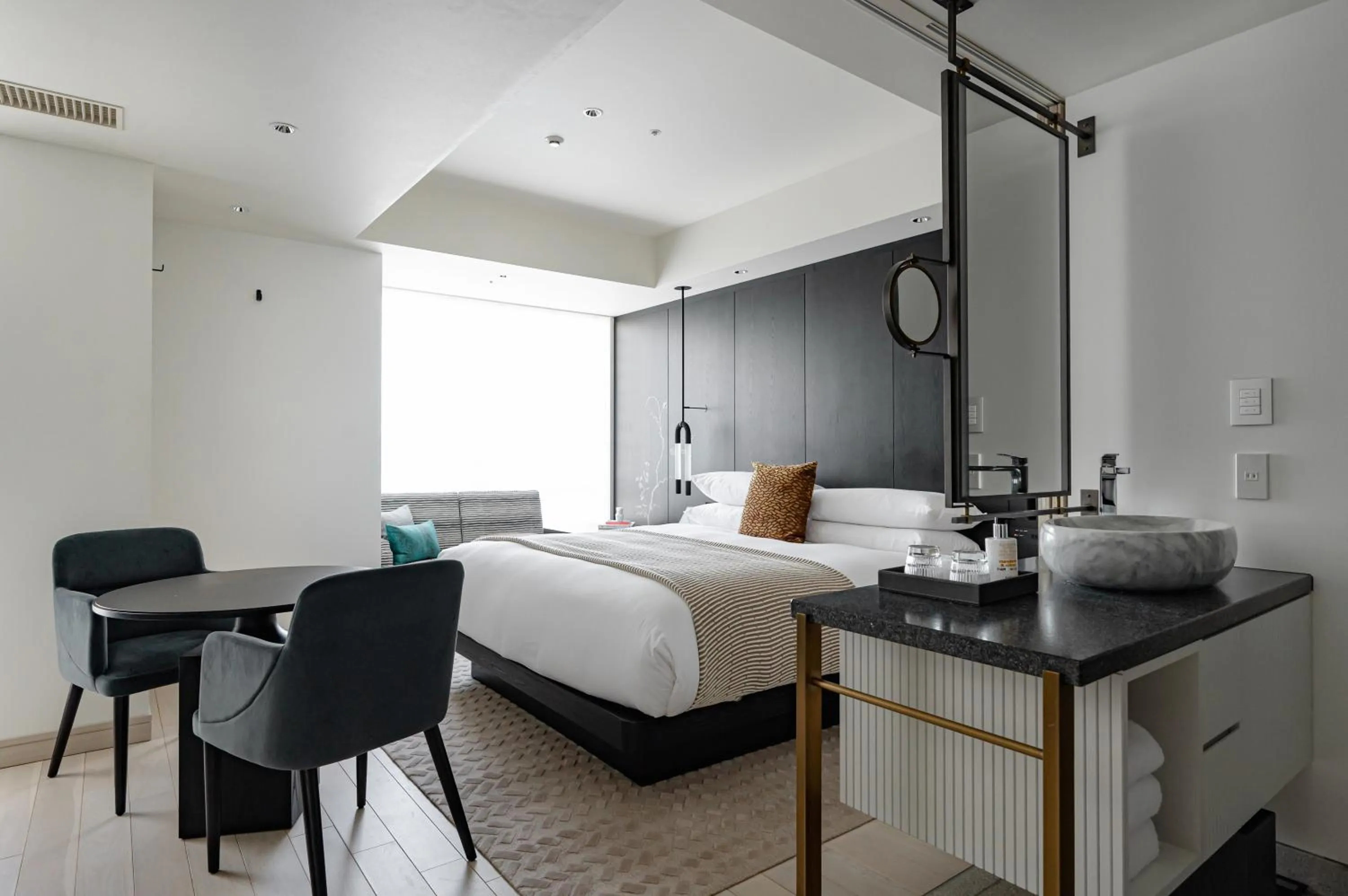 Photo of the whole room, Bed in Kimpton Shinjuku Tokyo by IHG