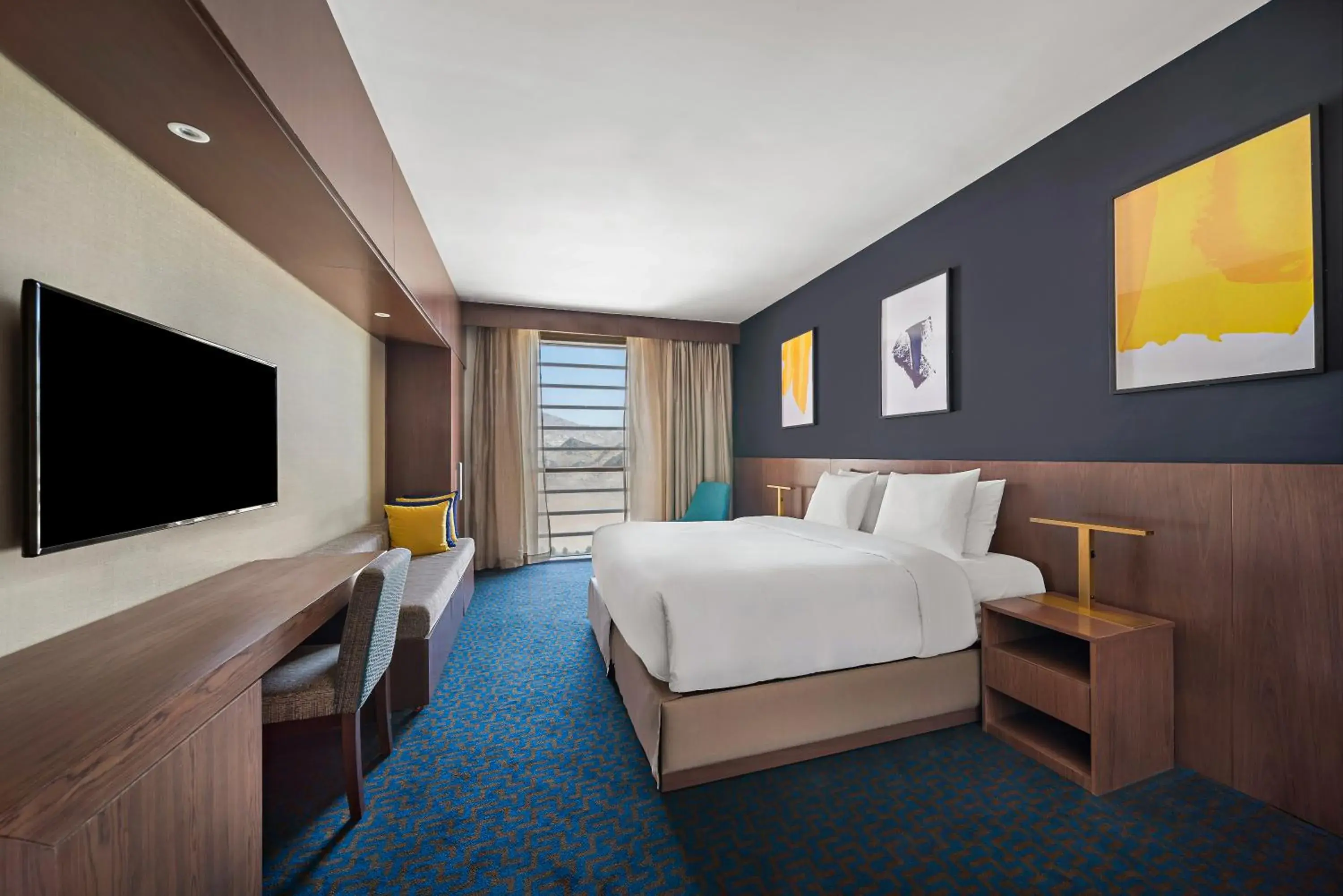 Single Deluxe Room in voco Makkah an IHG Hotel Single Deluxe Room in voco Makkah an IHG Hotel