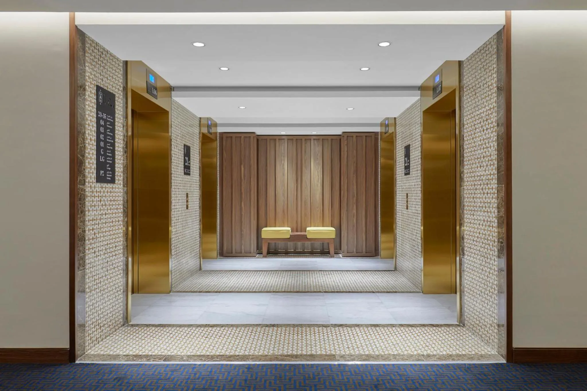 Lobby or reception in voco Makkah an IHG Hotel