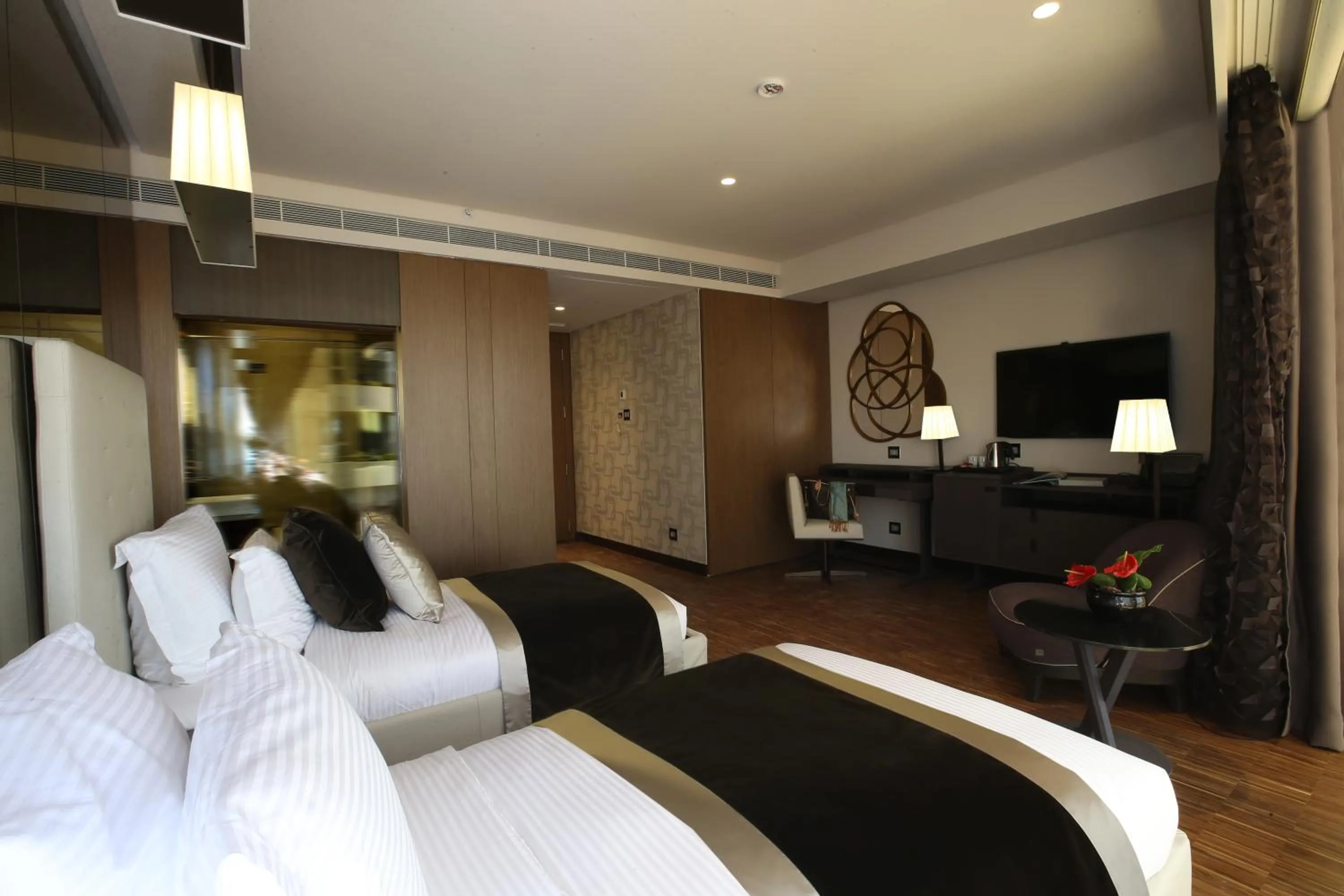 Bedroom, Bed in Lancaster Plaza Beirut