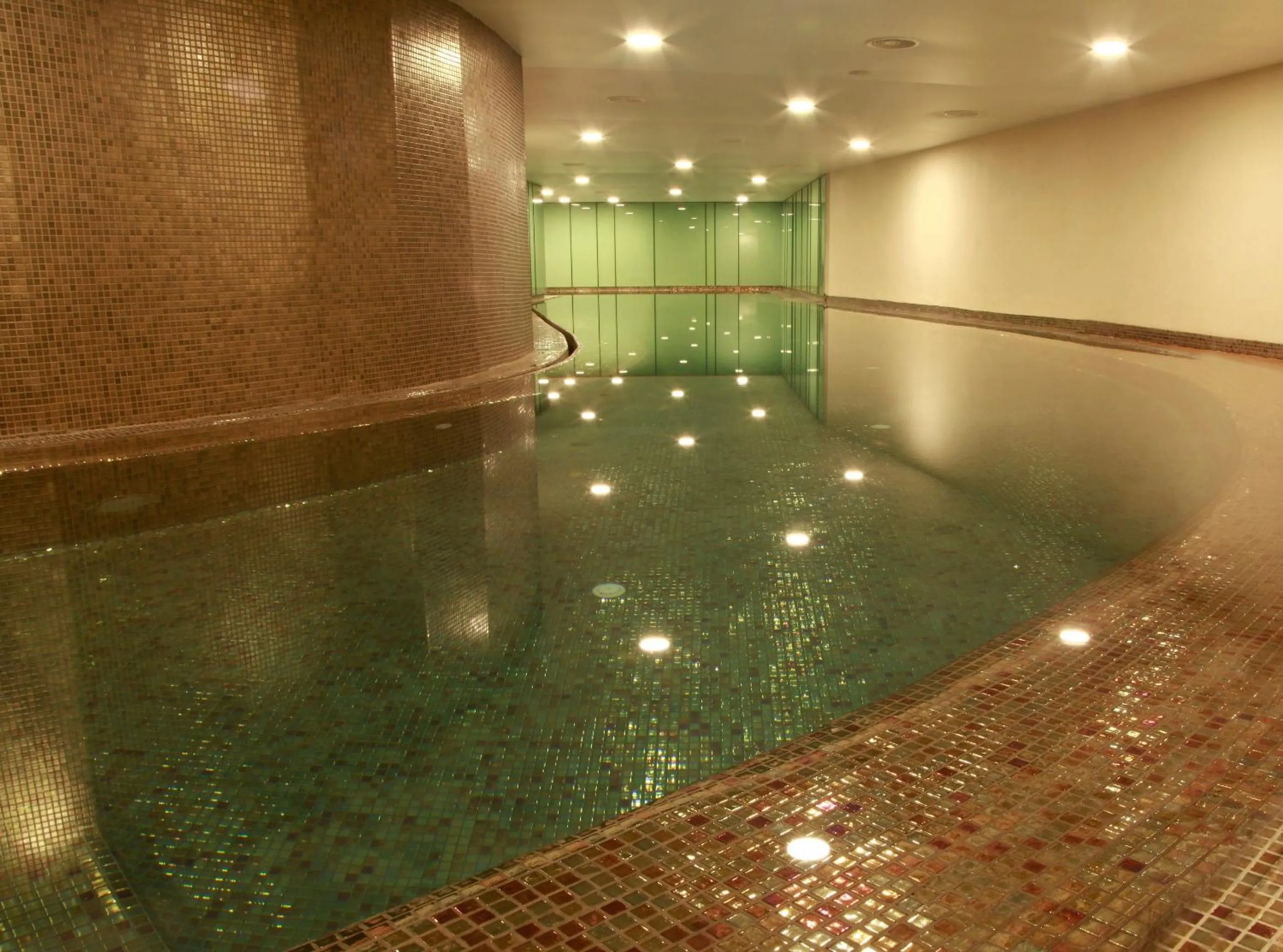 Spa and wellness centre/facilities in Lancaster Plaza Beirut