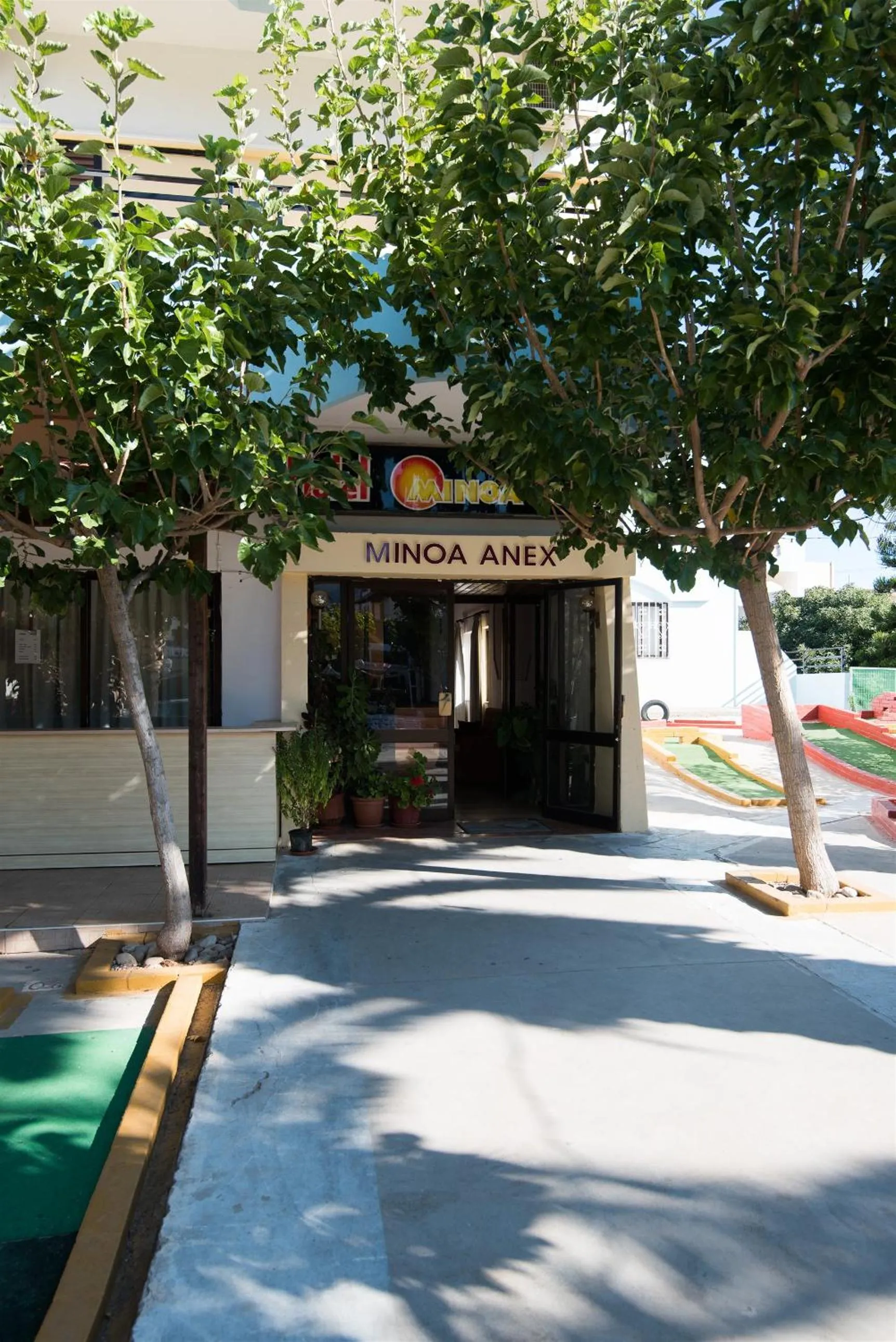 Facade/entrance in Minoa Hotel