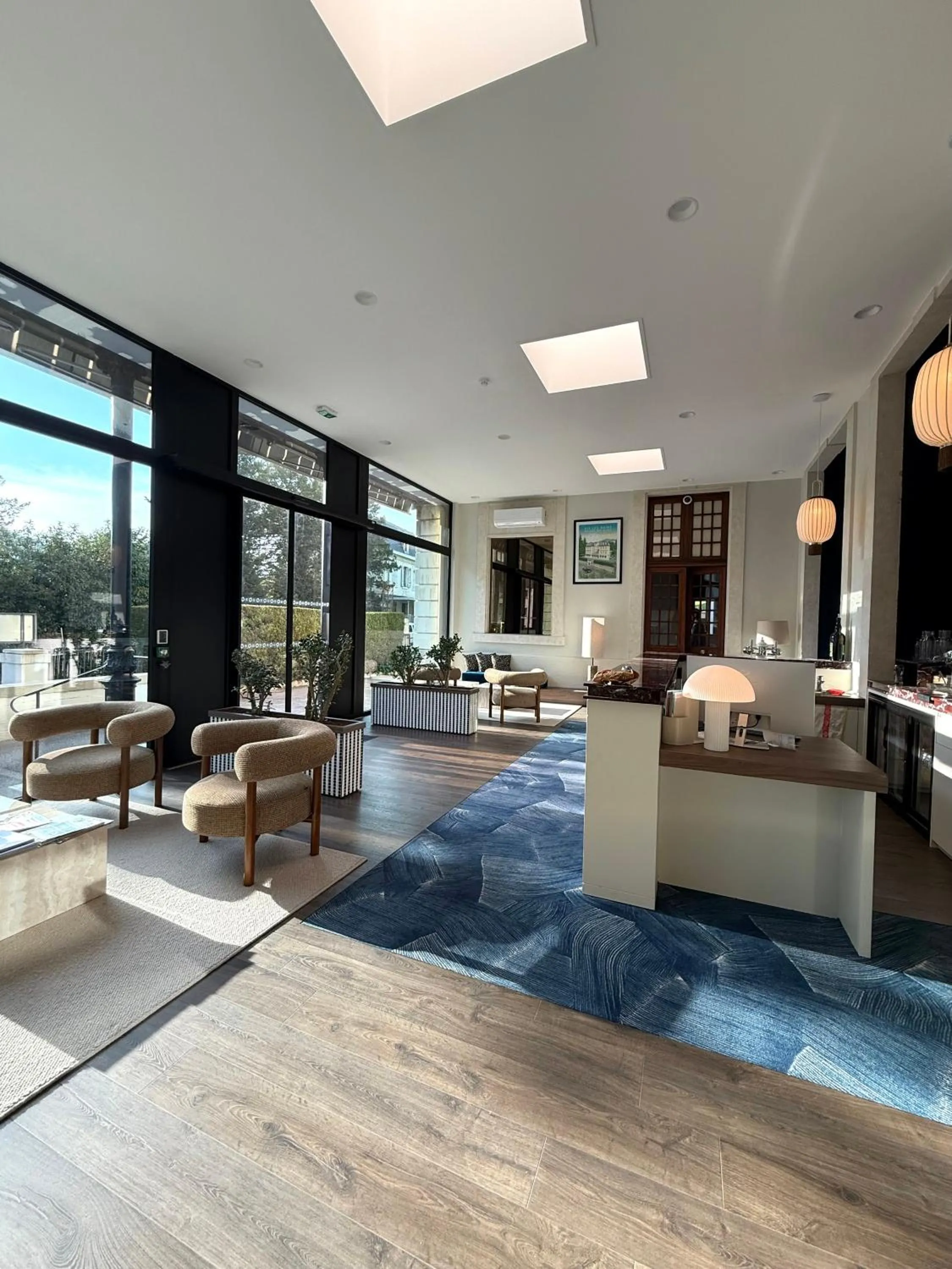 Property building in Hotel des Eaux