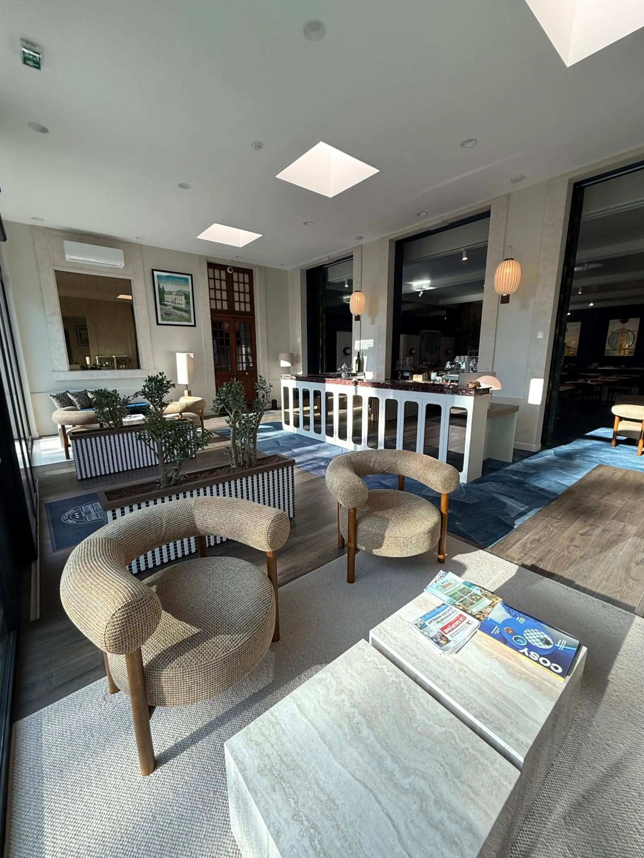 Property building in Hotel des Eaux