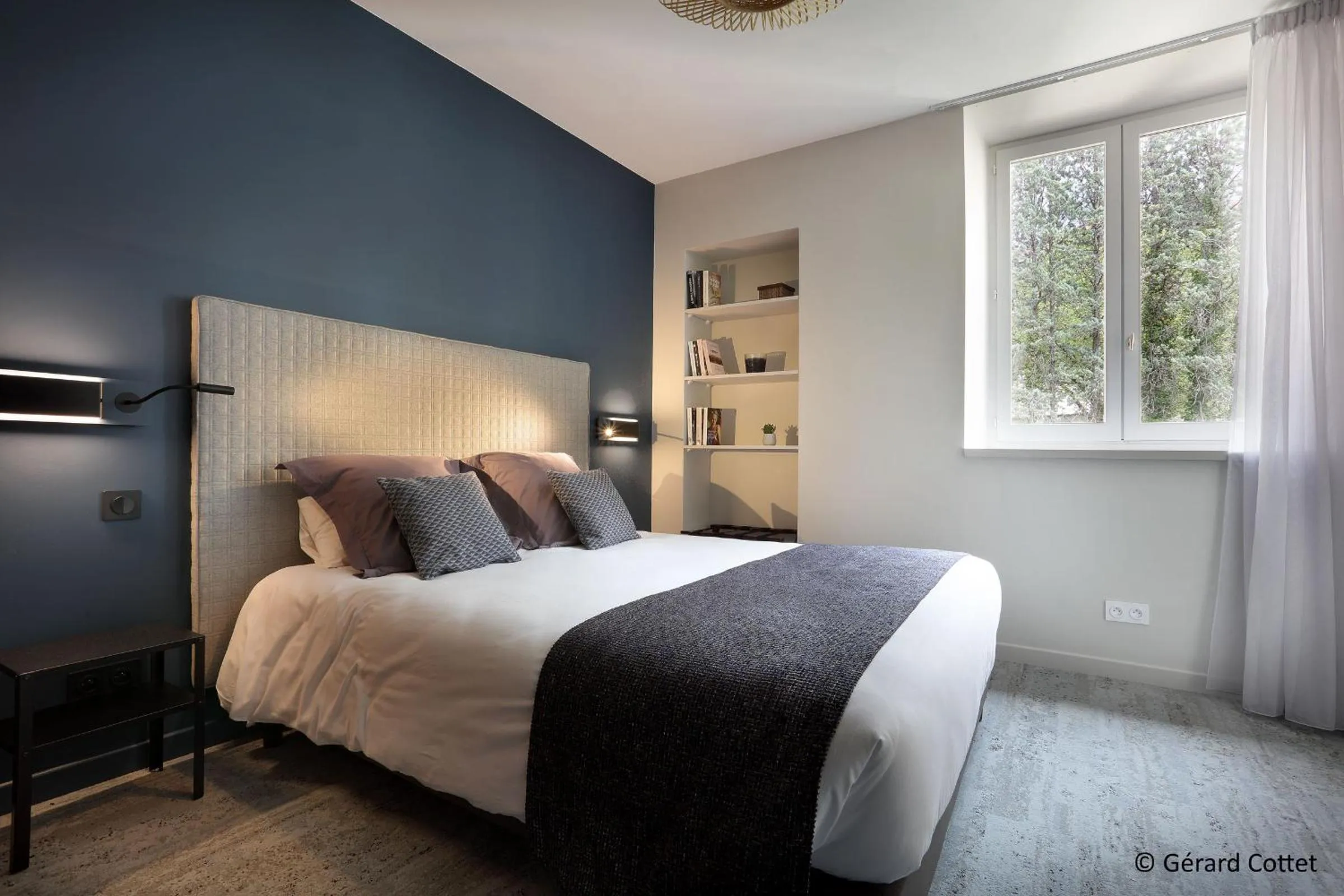 Bed in Hotel des Eaux