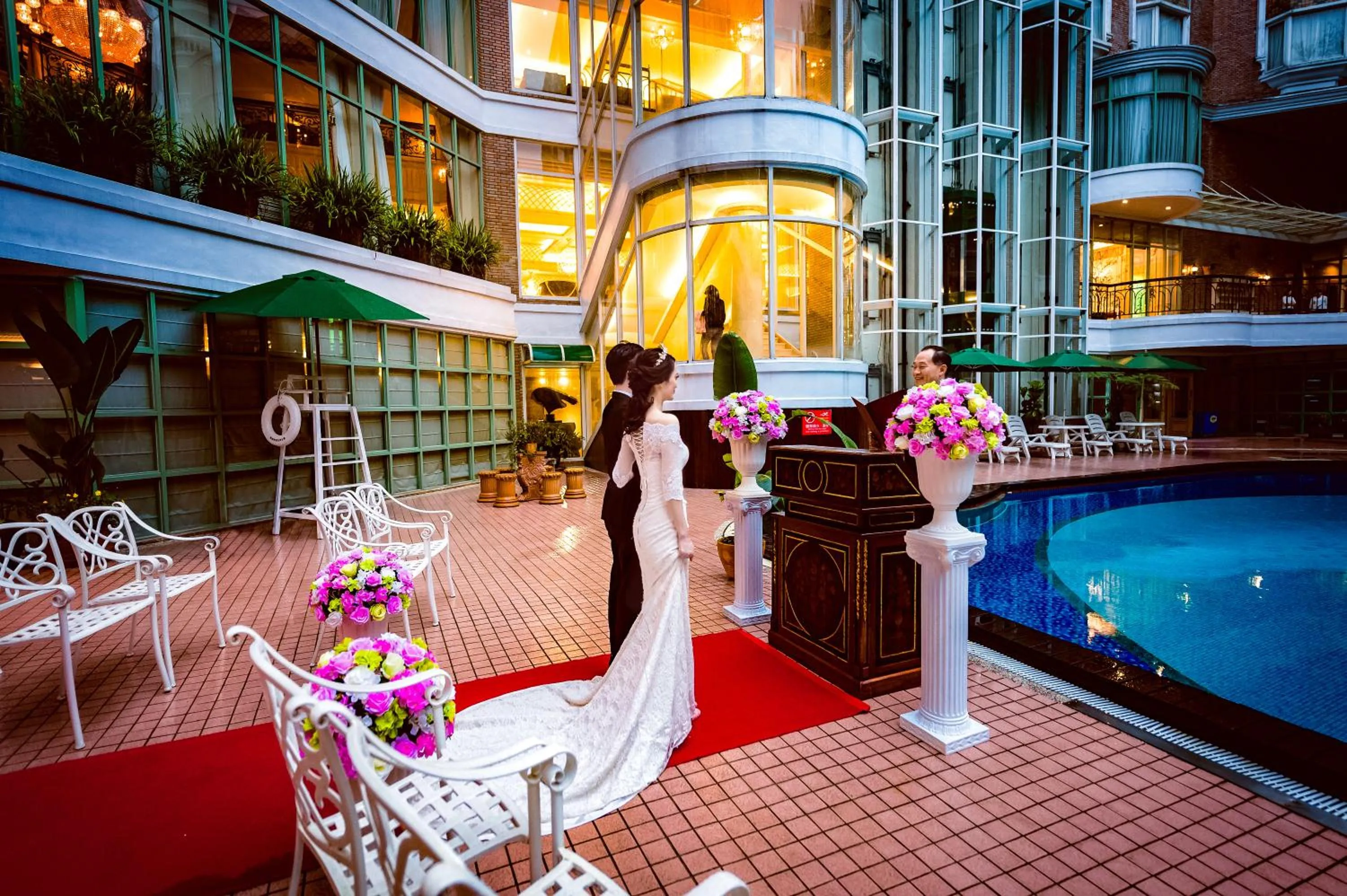 Banquet/Function facilities in Le Midi Hotel Chitou