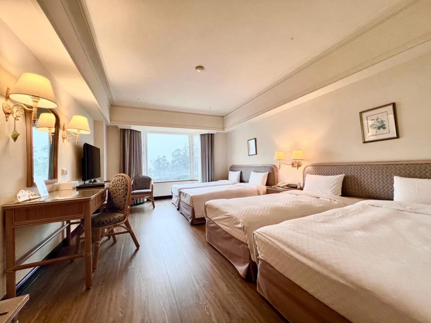 Photo of the whole room, Bed in Le Midi Hotel Chitou