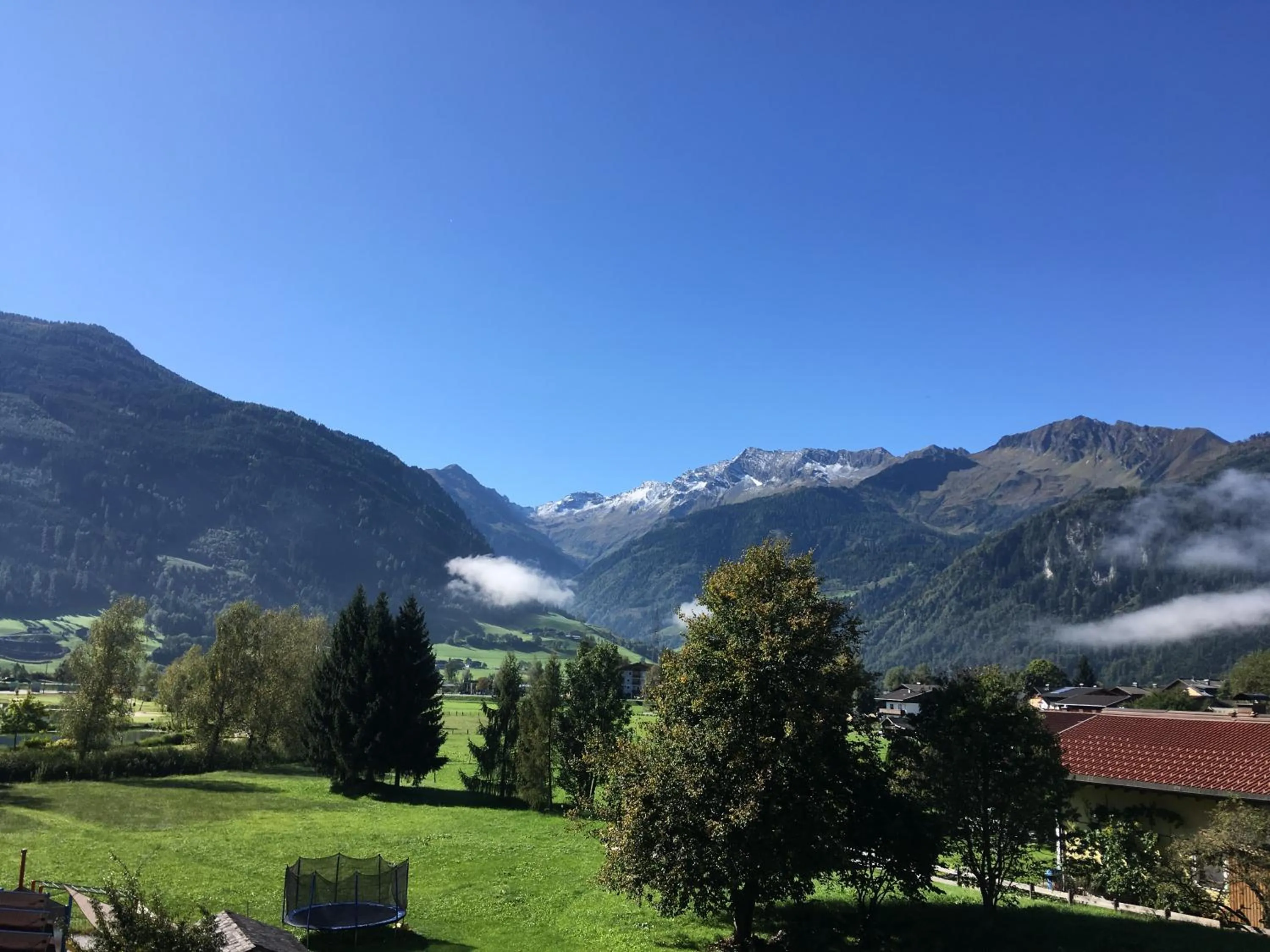 Garden view in Apartment Haus am See