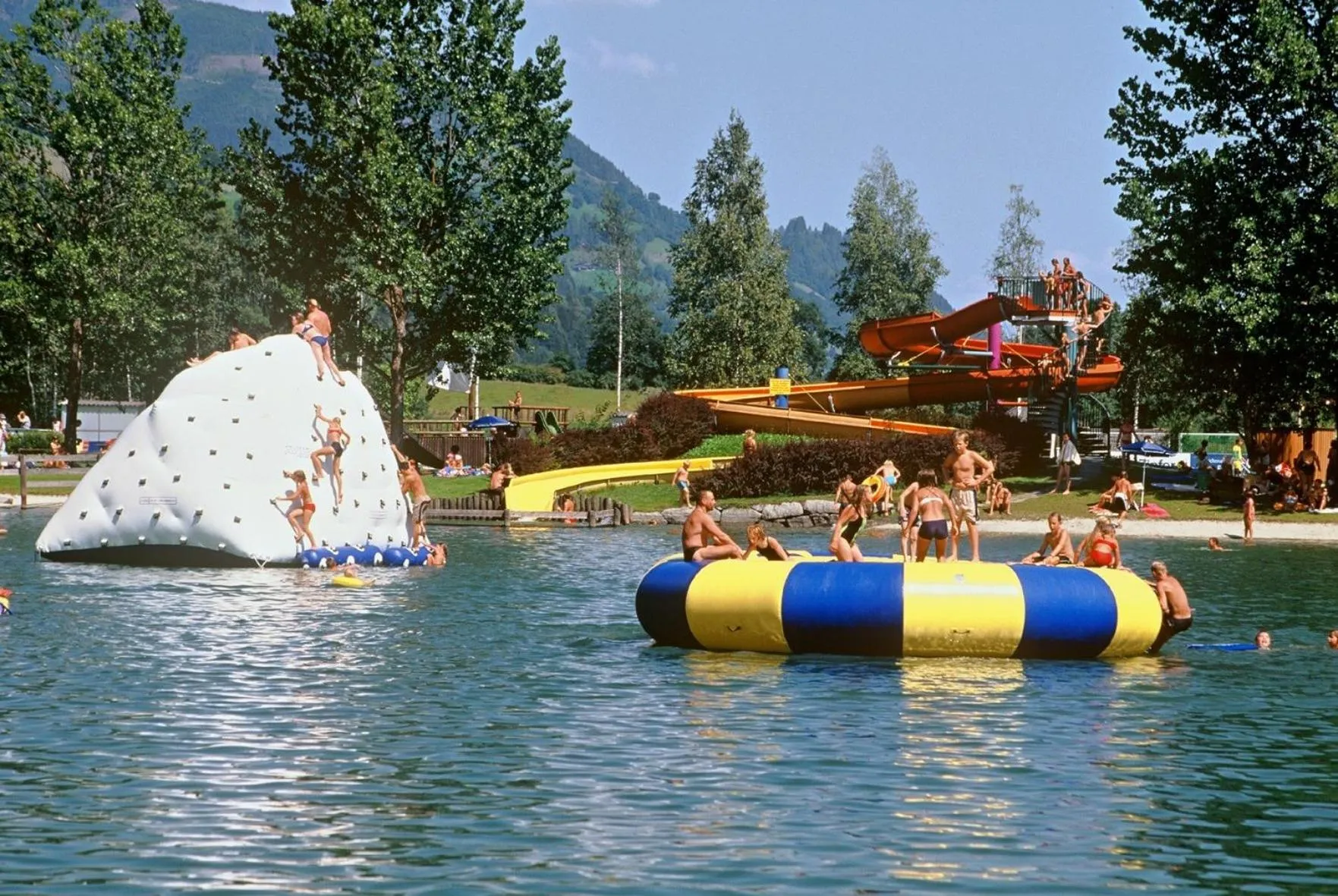 Lake view in Apartment Haus am See