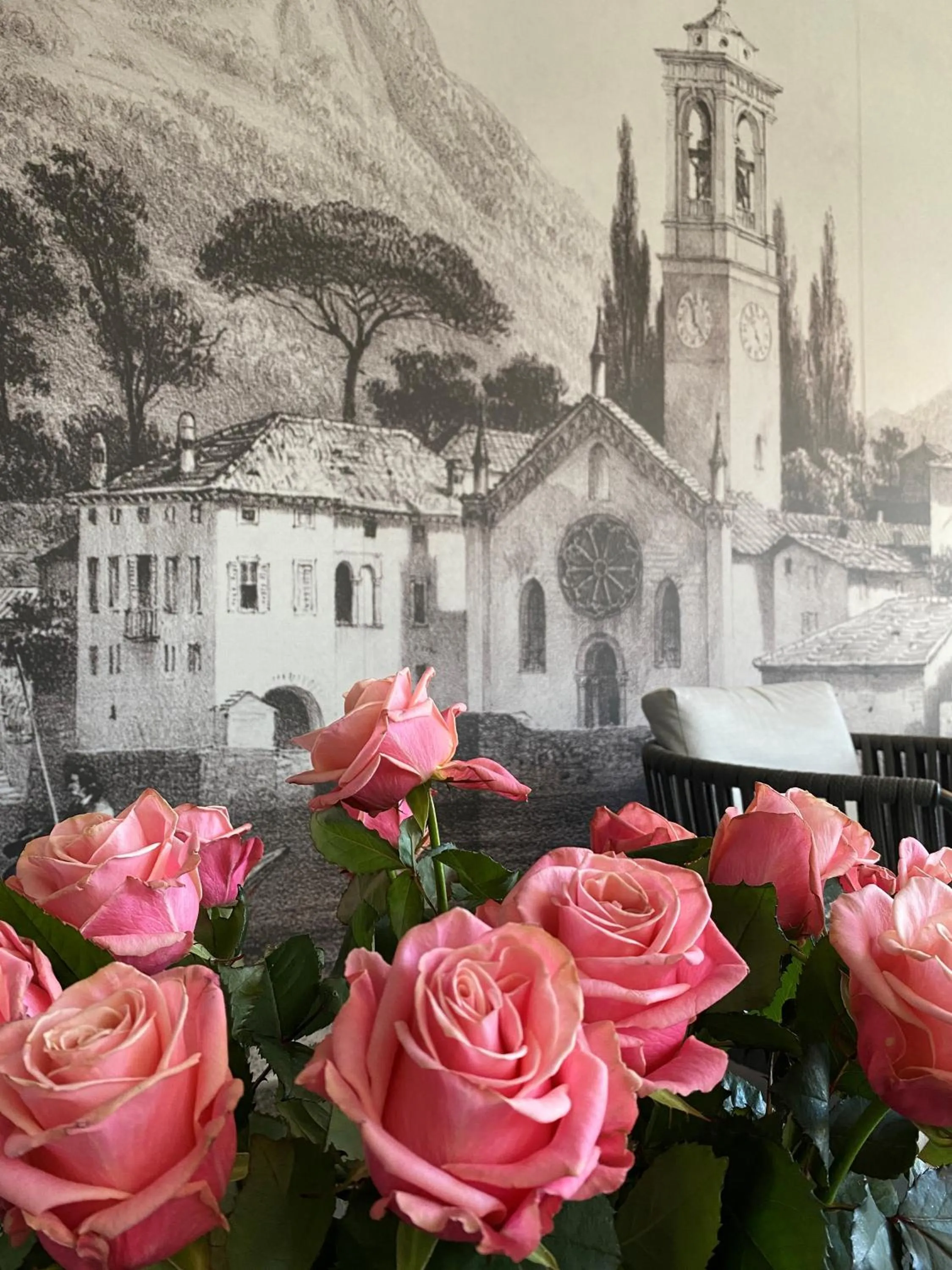 Decorative detail in Hotel Lago