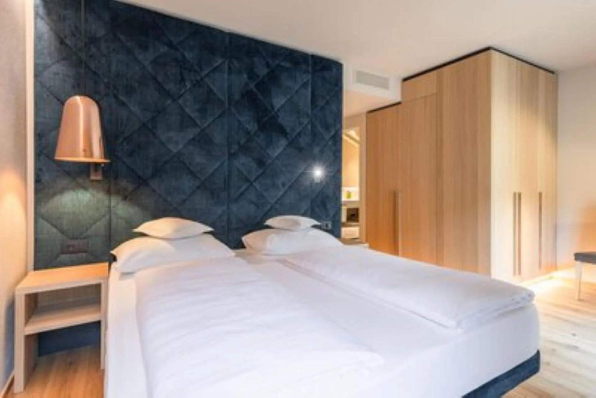 Bed in Hotel Pacherhof