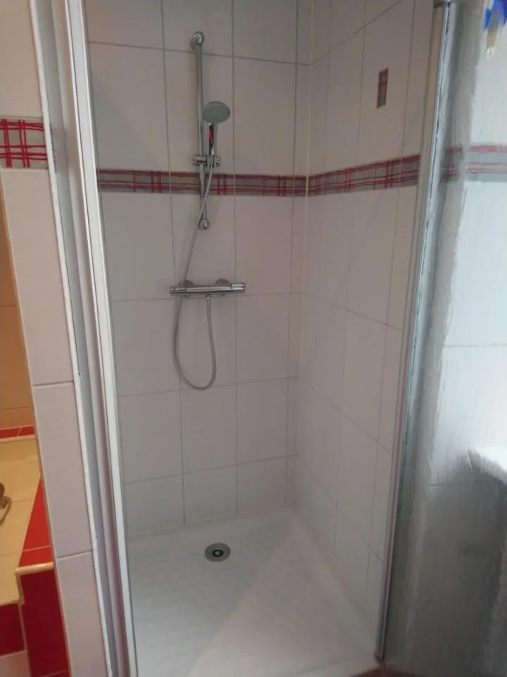 Bathroom in RESTAURANT Hébergement "Relais de la Poste"