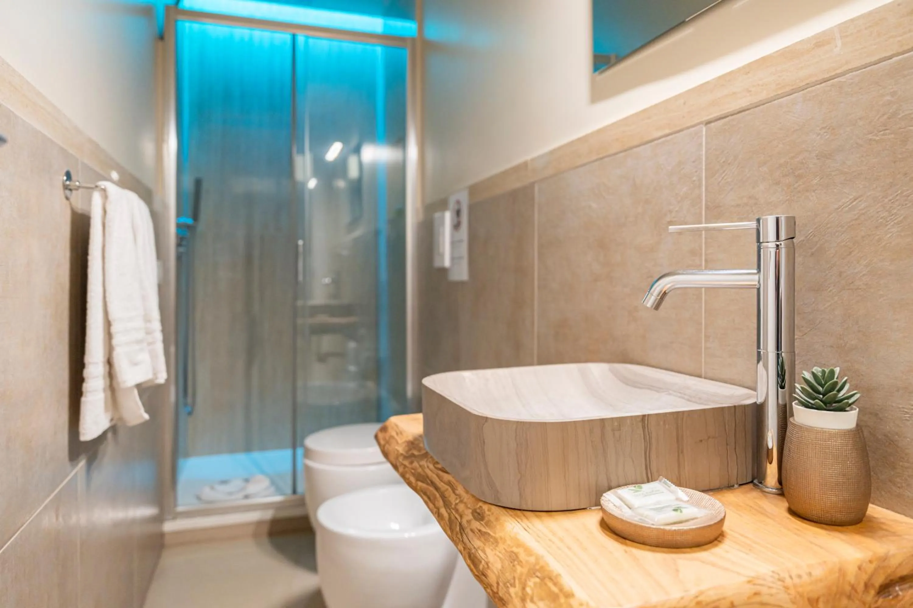 Bathroom in Campo de' Fiori 34