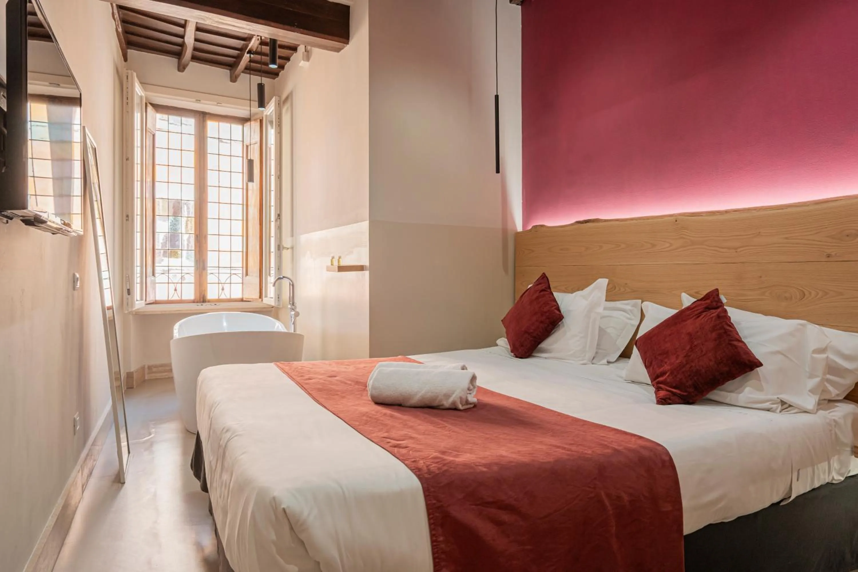 Hot Tub, Bed in Campo de' Fiori 34