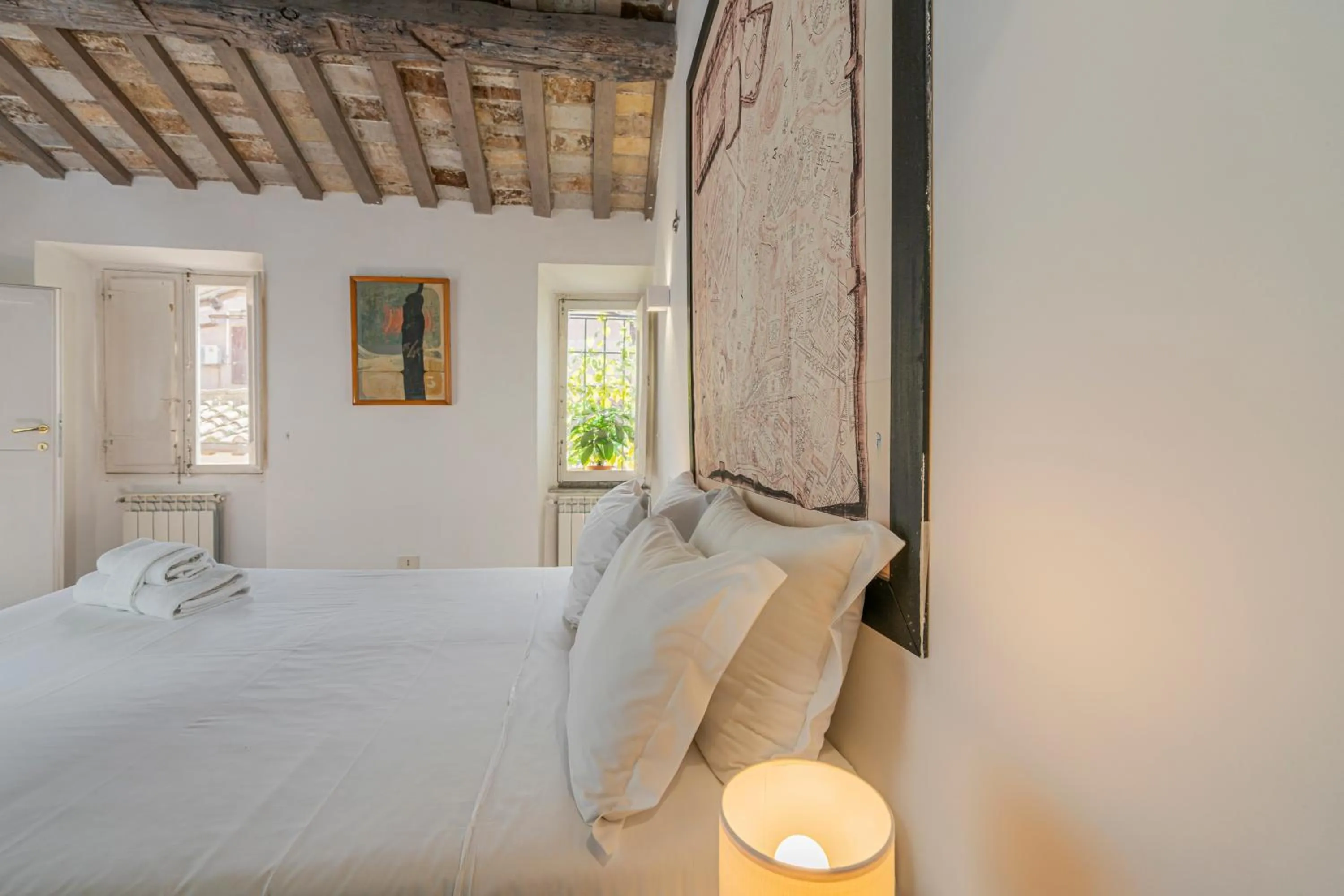 Bed in Campo de' Fiori 34