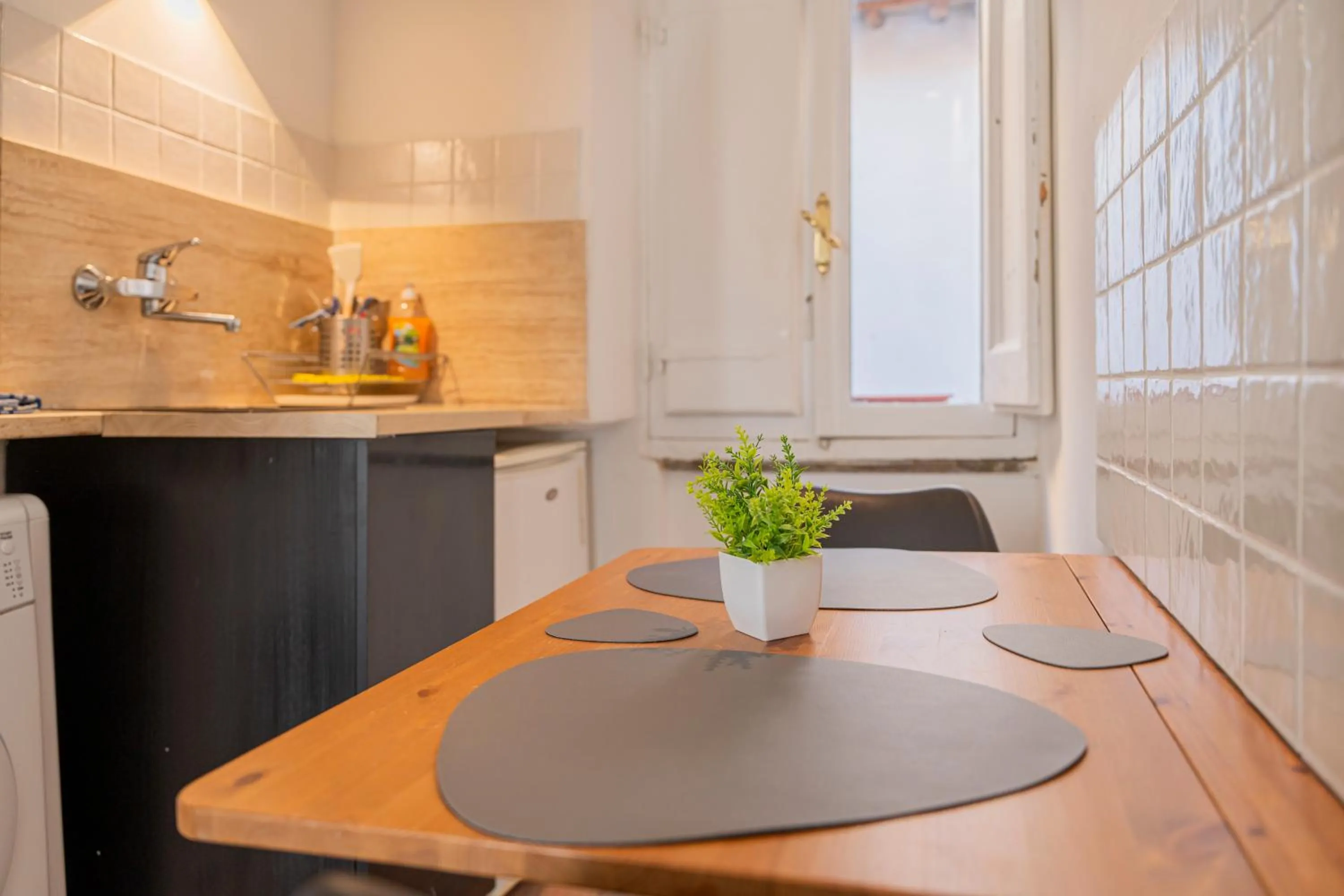 kitchen in Campo de' Fiori 34