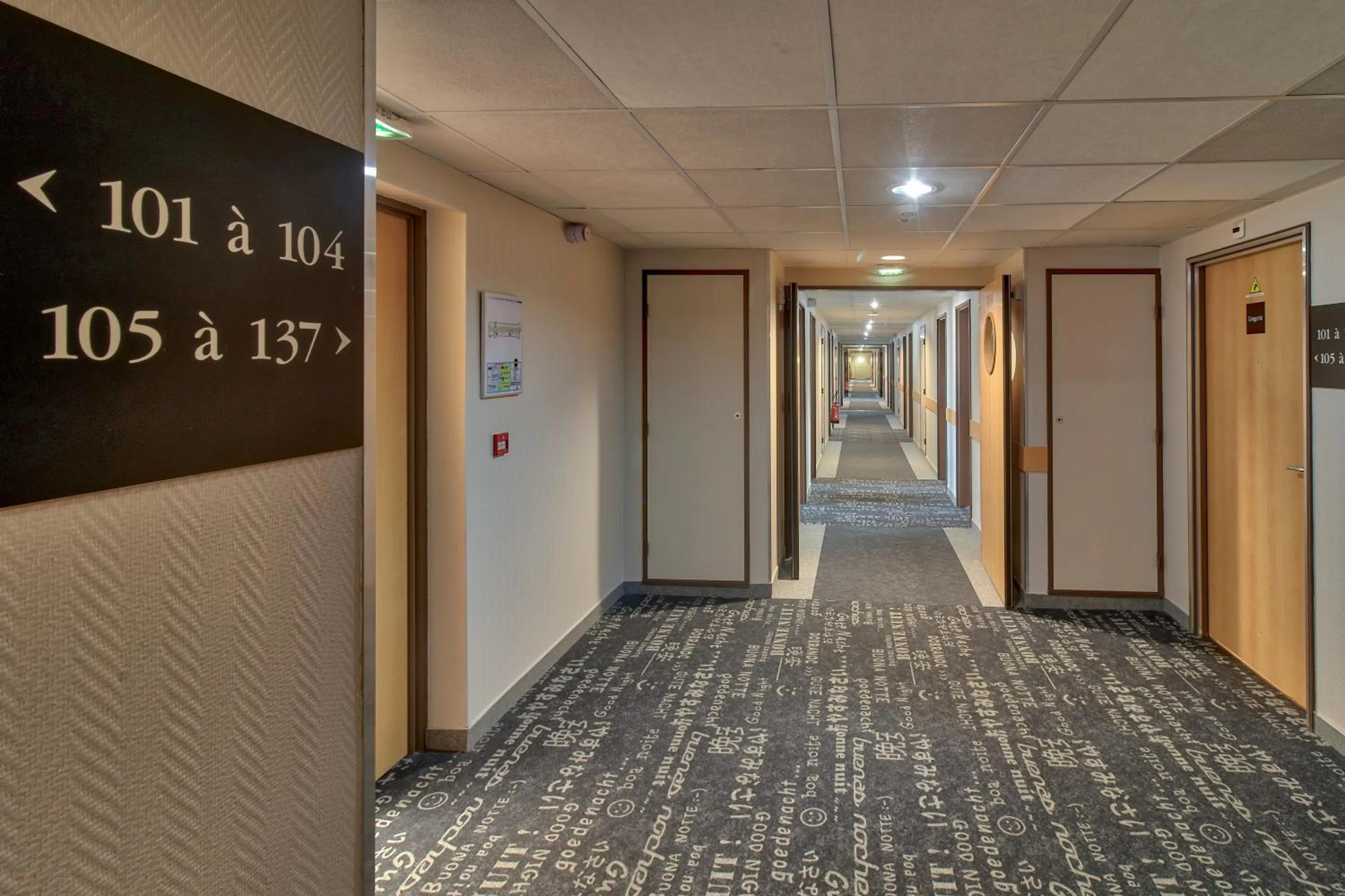 Area and facilities in B&B HOTEL Pau Lescar