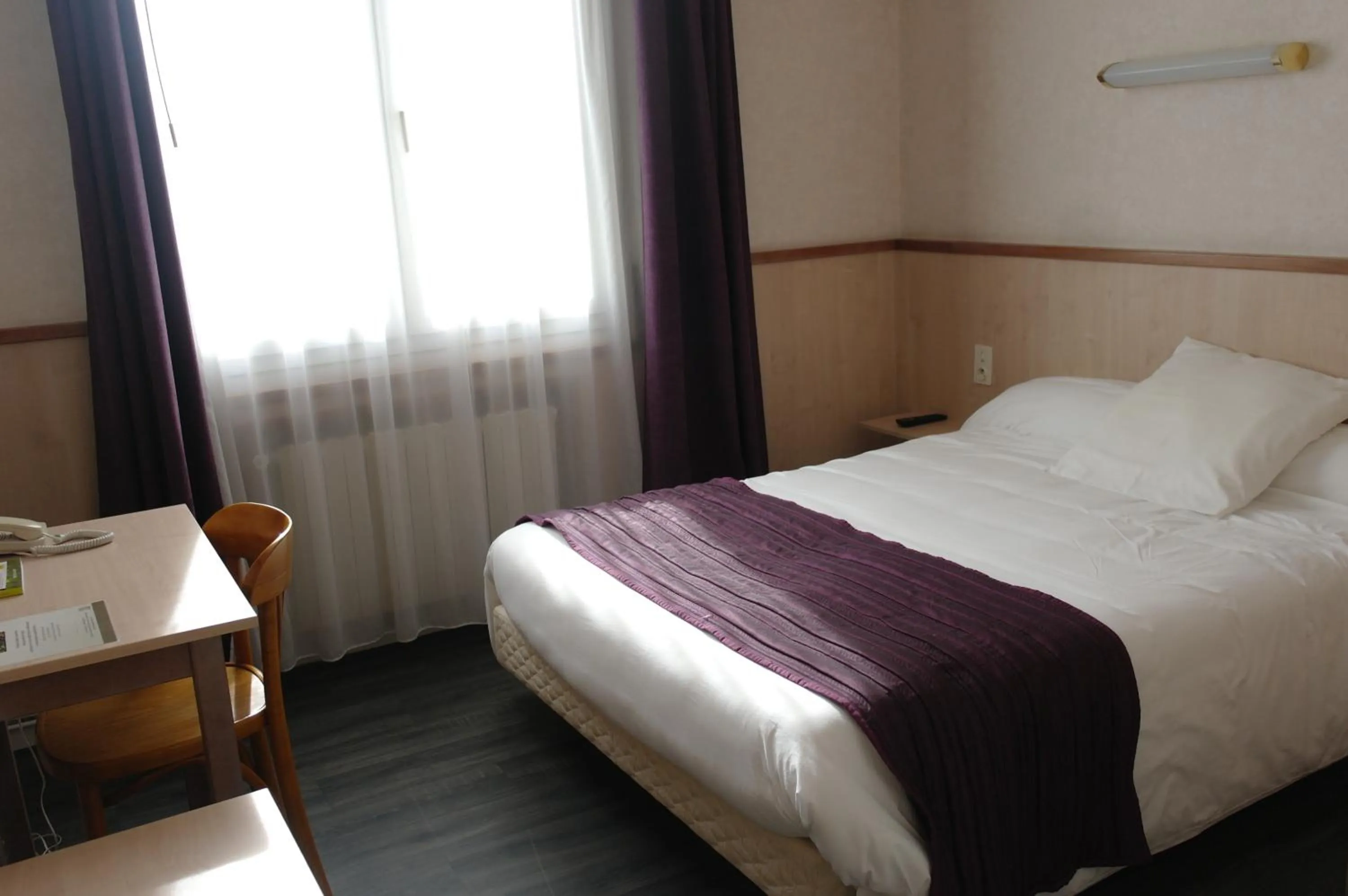 Bed in Hôtel Le Palous