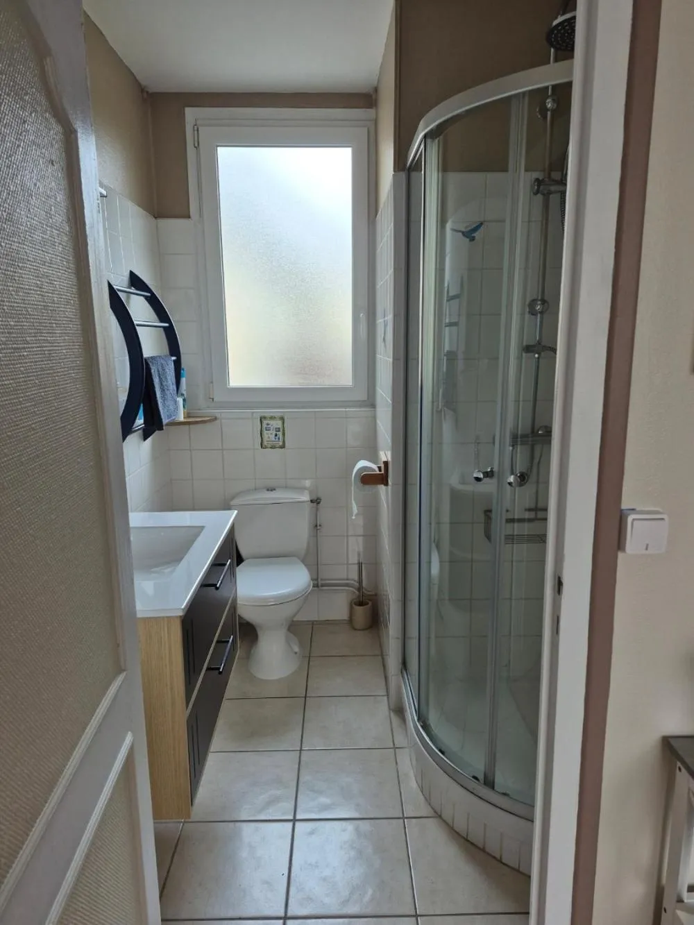 Shower in Le Moulin Garnier