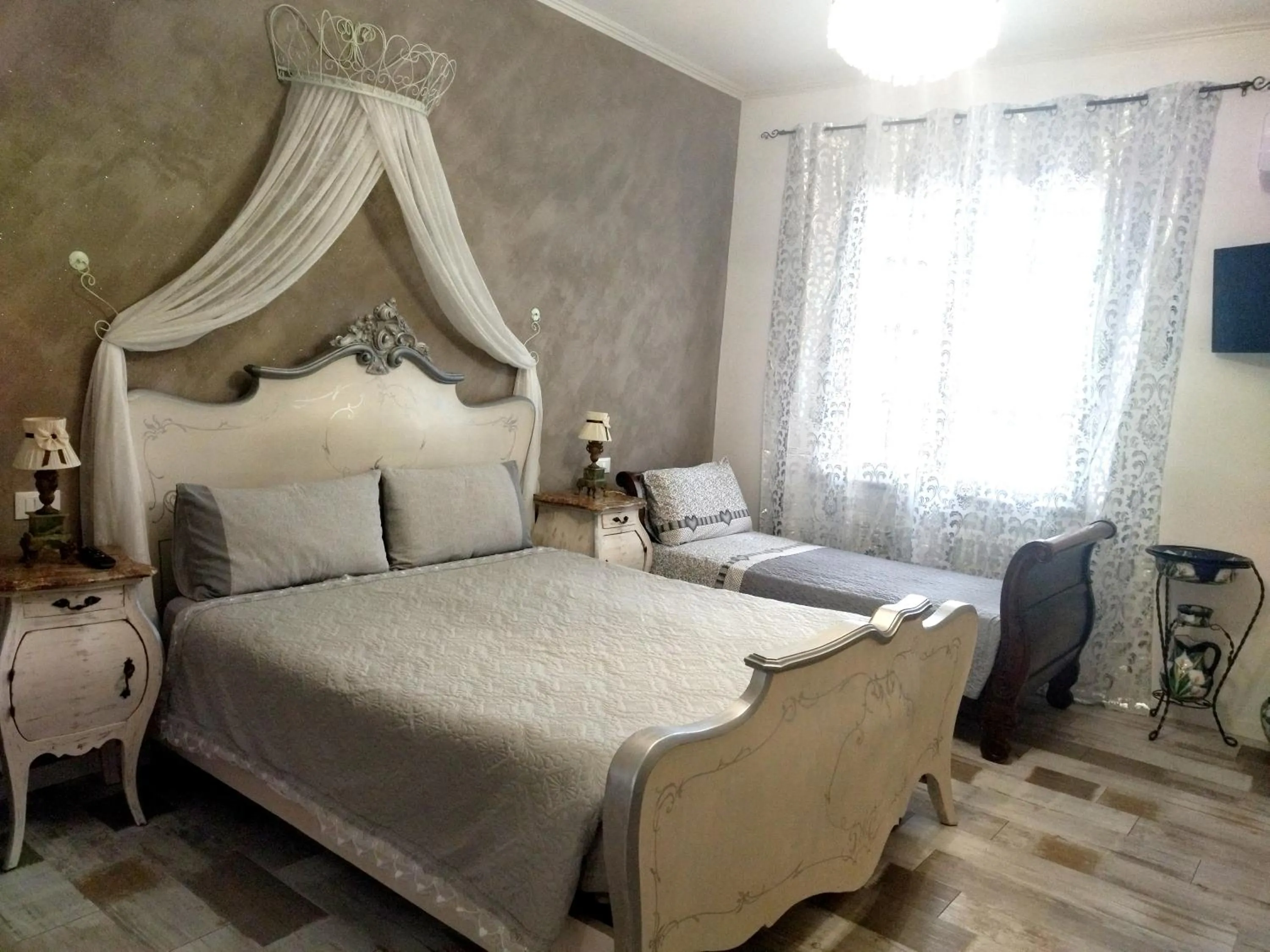 Bed in VILLA MOLINELLA