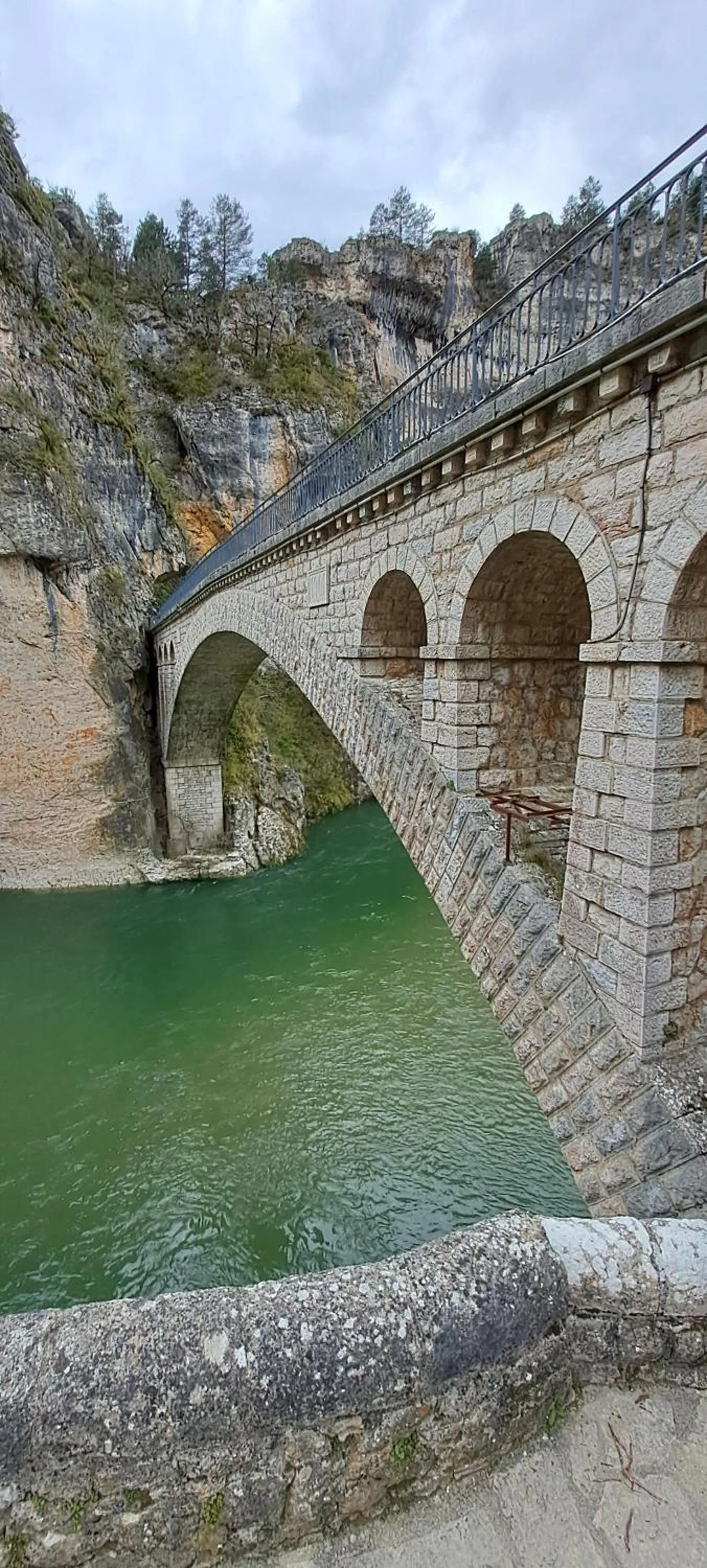 Logis Hôtel restaurant Auberge de la Cascade