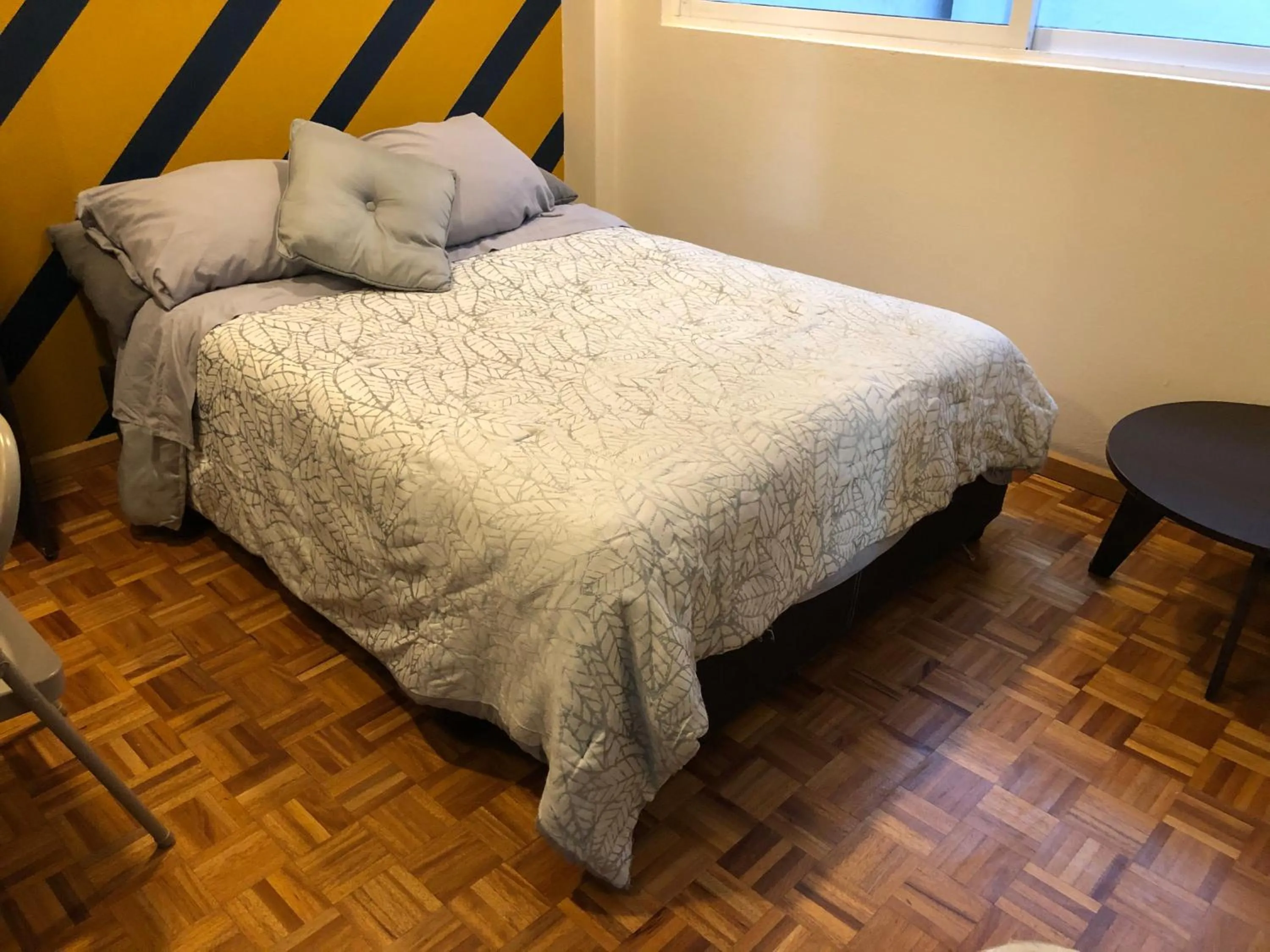 Bedroom, Bed in Caravansaro Vazquez de Mella 347 Polanco