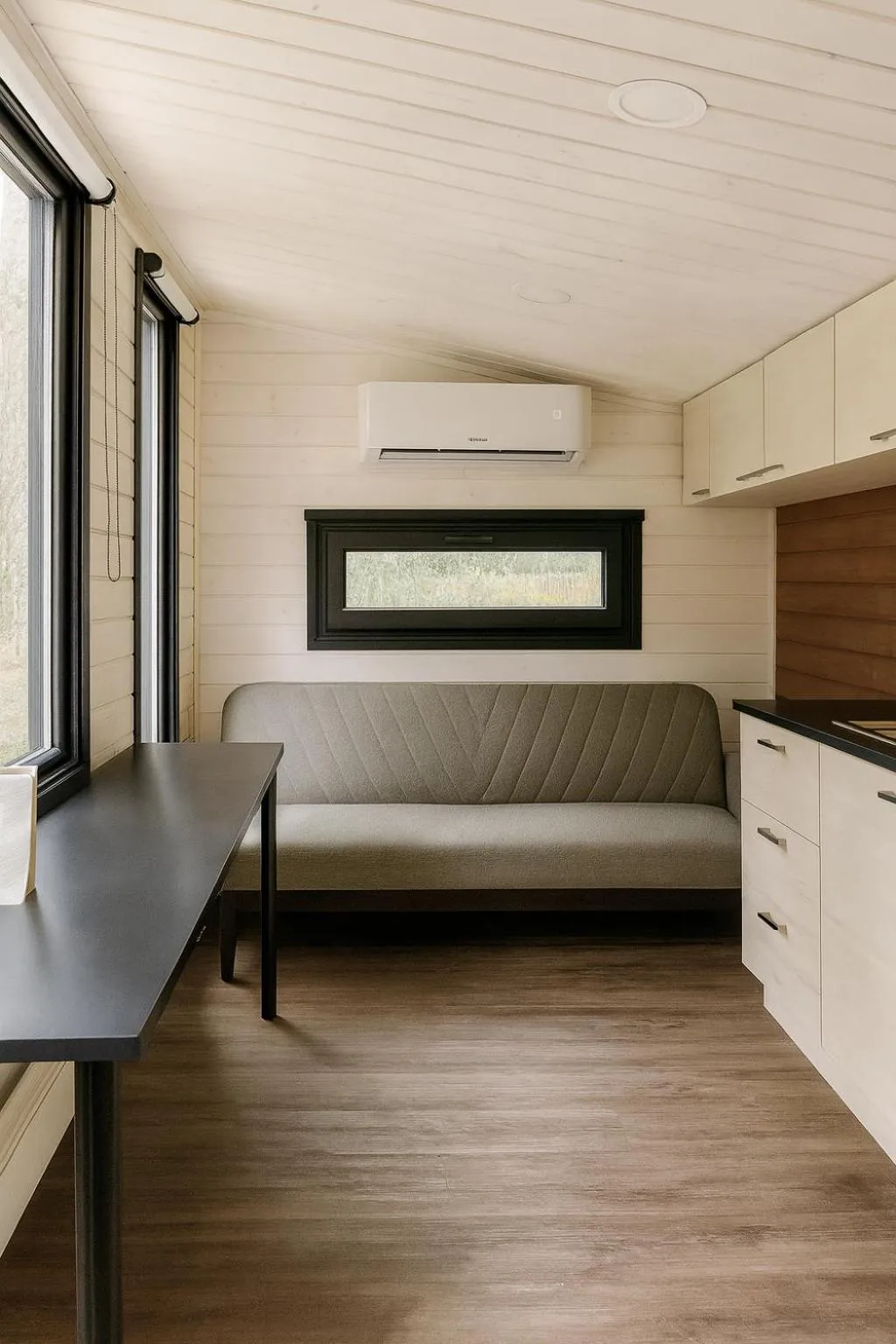 Photo of the whole room, Bed in Arctic Shaman Adventures -Jurtta