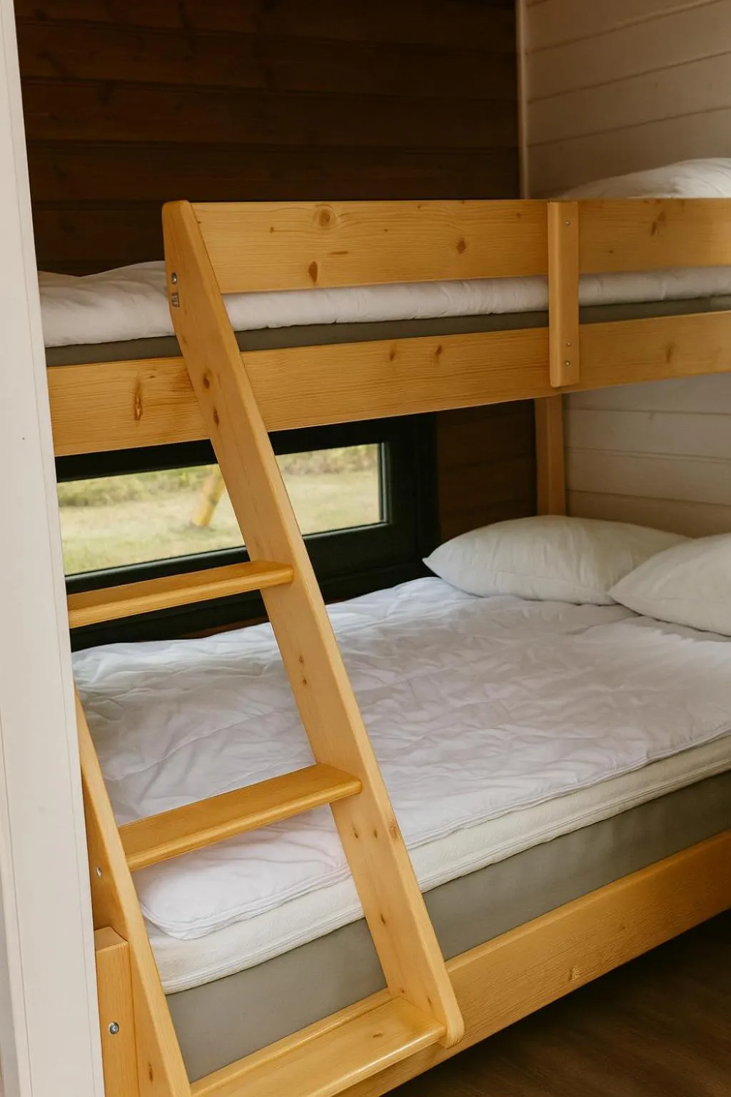 Bed in Arctic Shaman Adventures -Jurtta