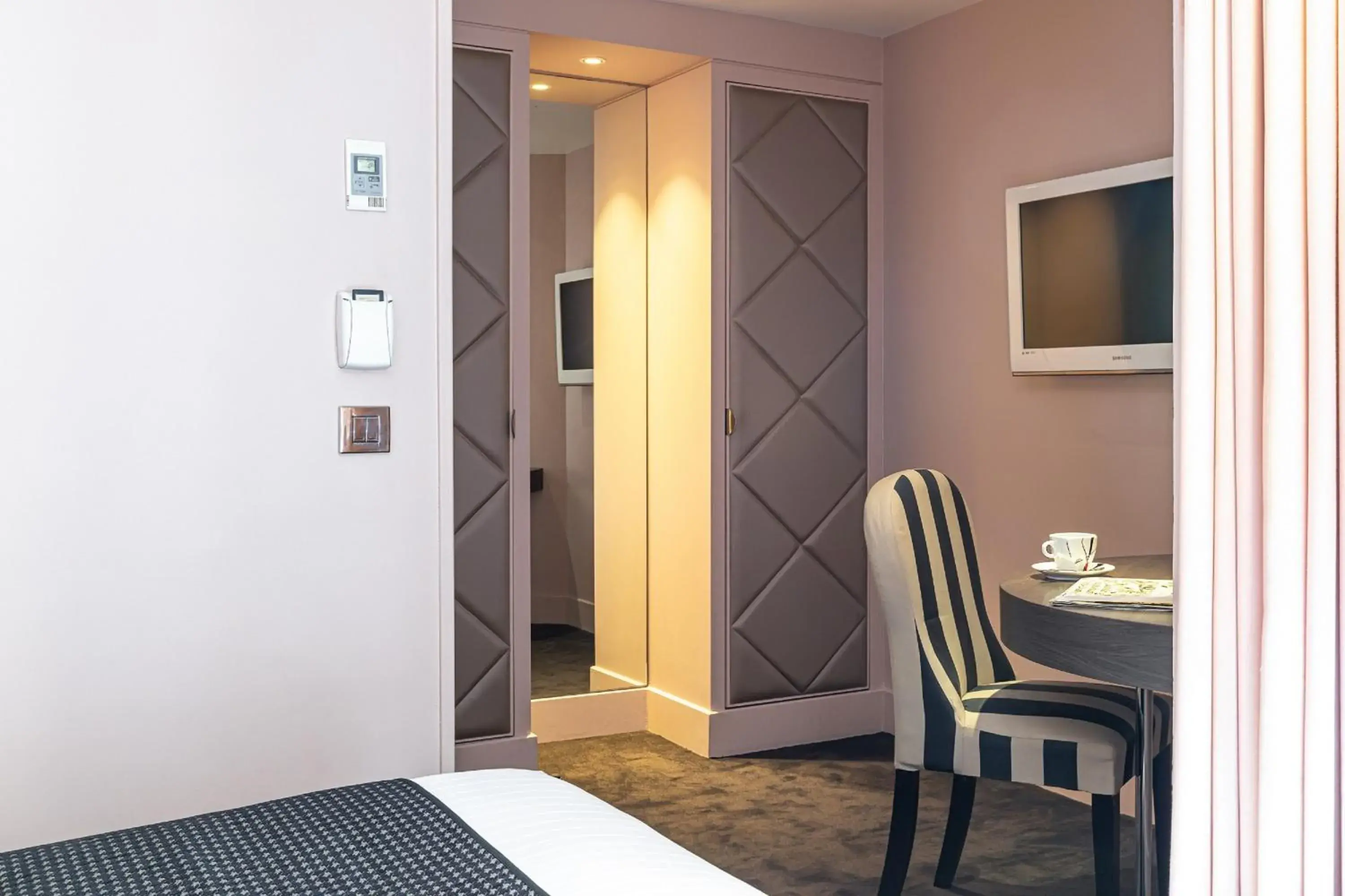 Superior Queen Room in Hôtel Diva Opera Superior Queen Room in Hôtel Diva Opera