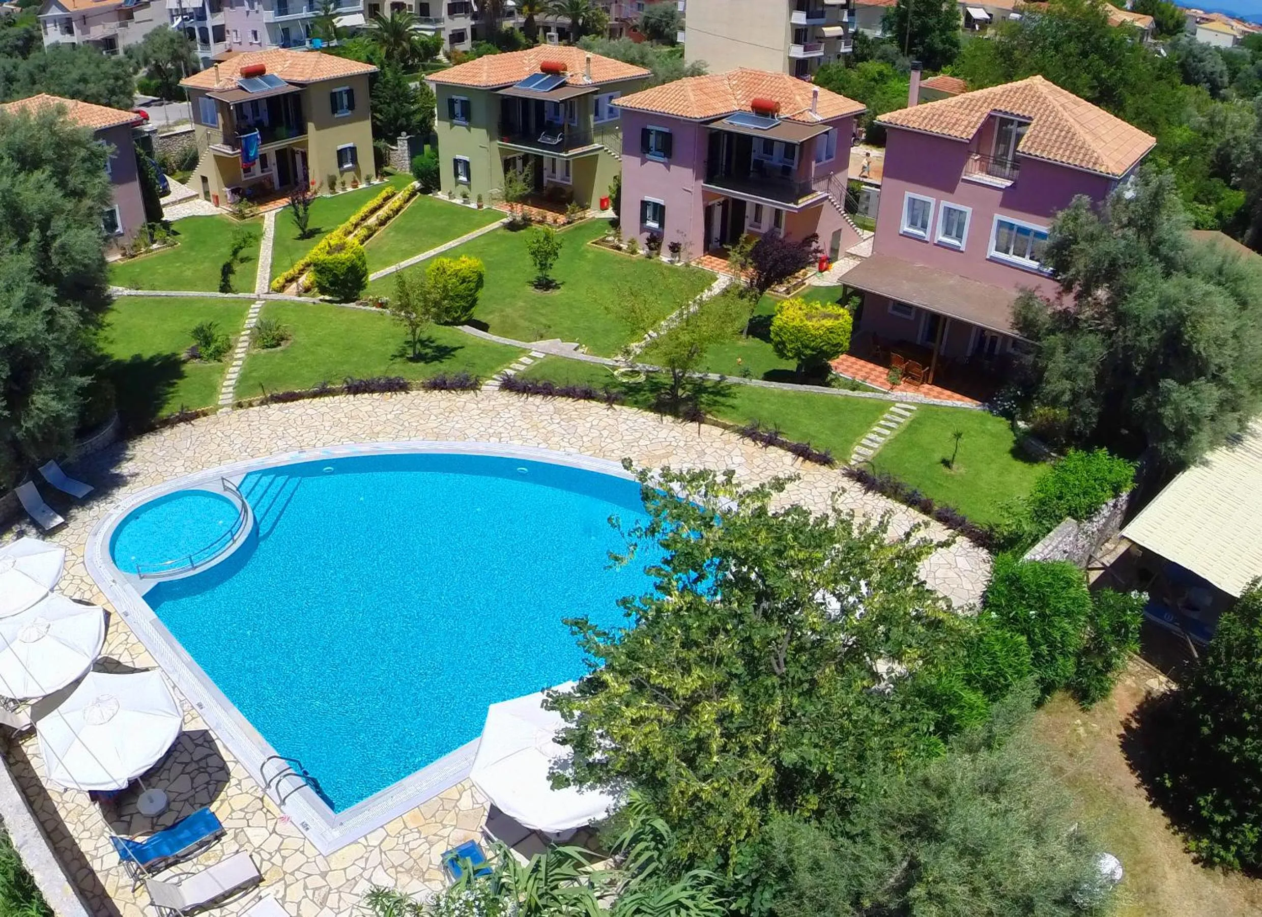 Bird's eye view in Saint Thomas Village