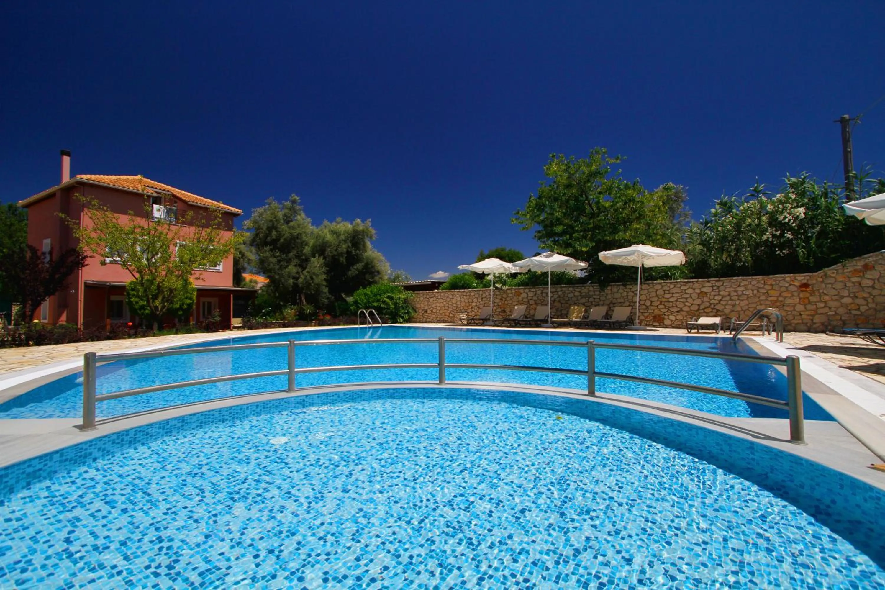 Swimming pool in Saint Thomas Village