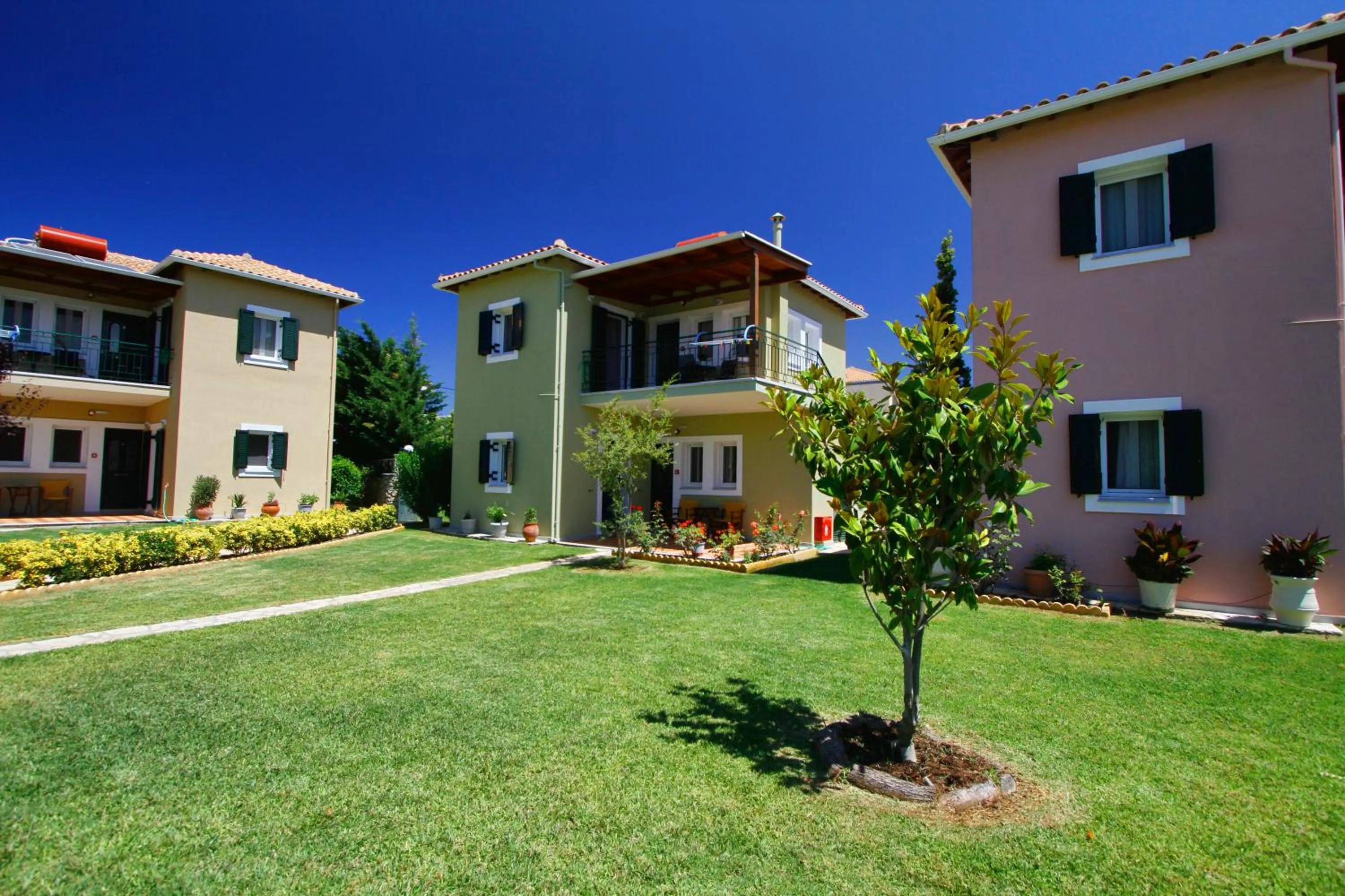 Garden in Saint Thomas Village