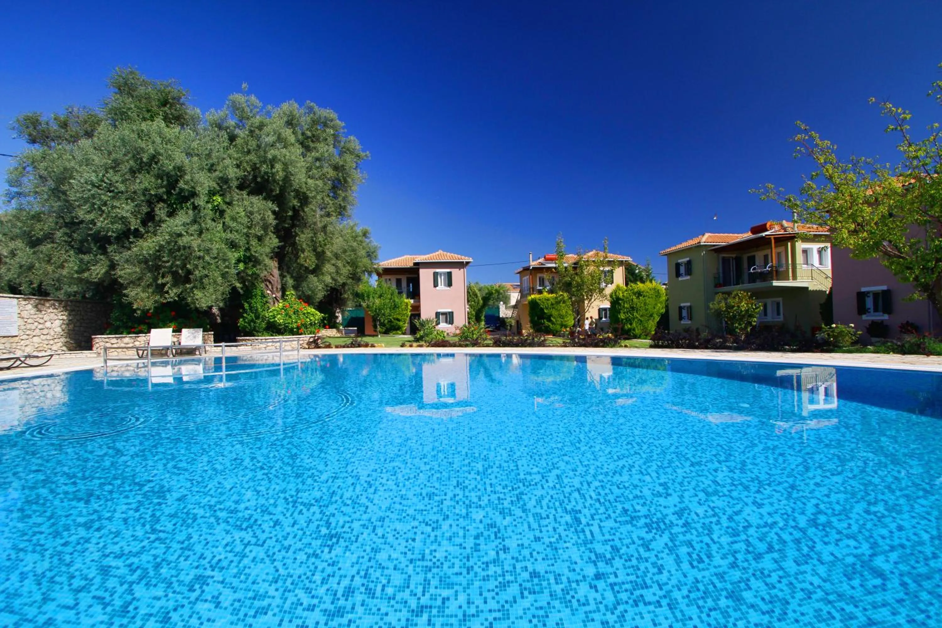 Area and facilities in Saint Thomas Village