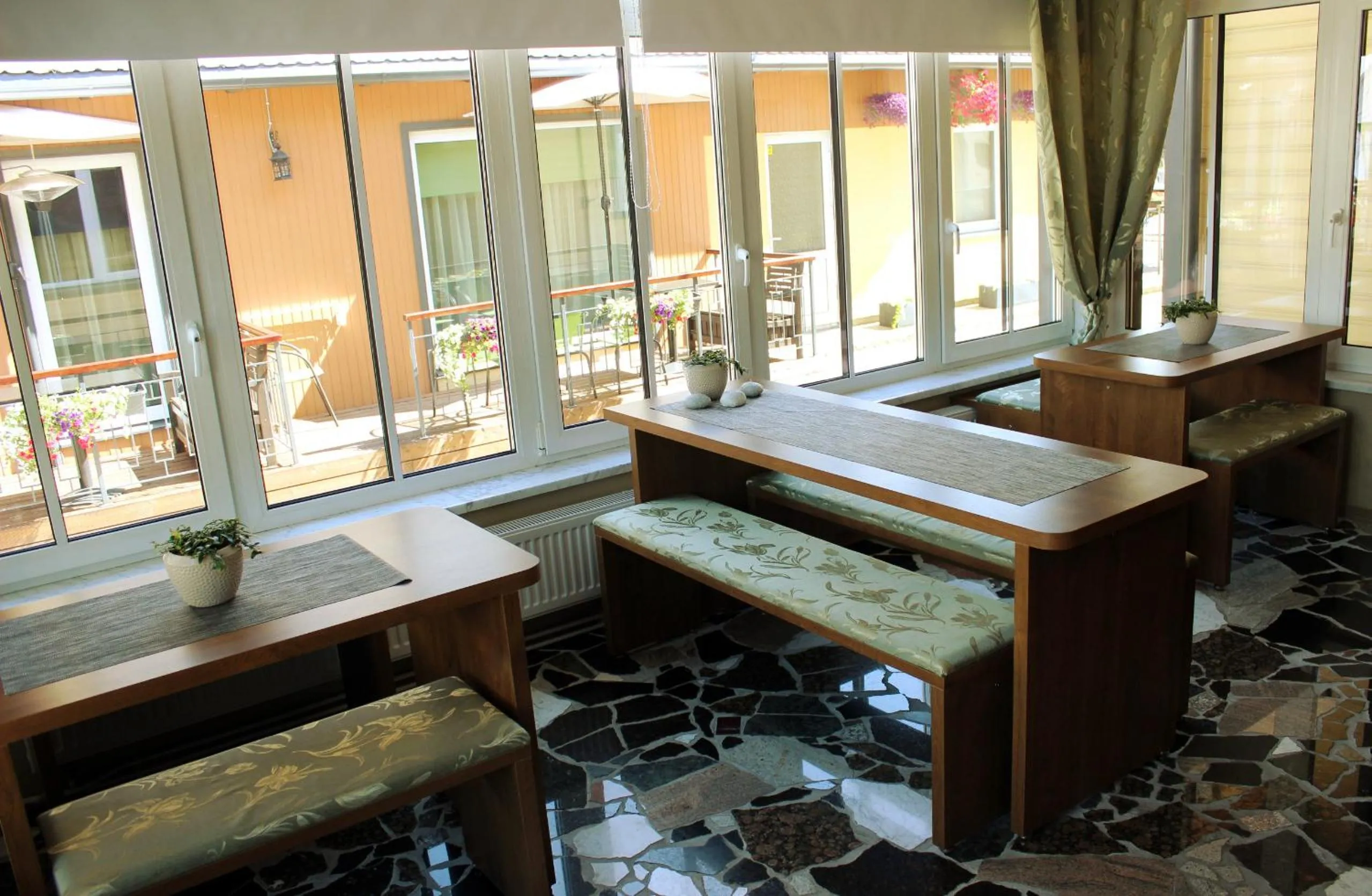 Breakfast in Embrace Hotel & Apartments