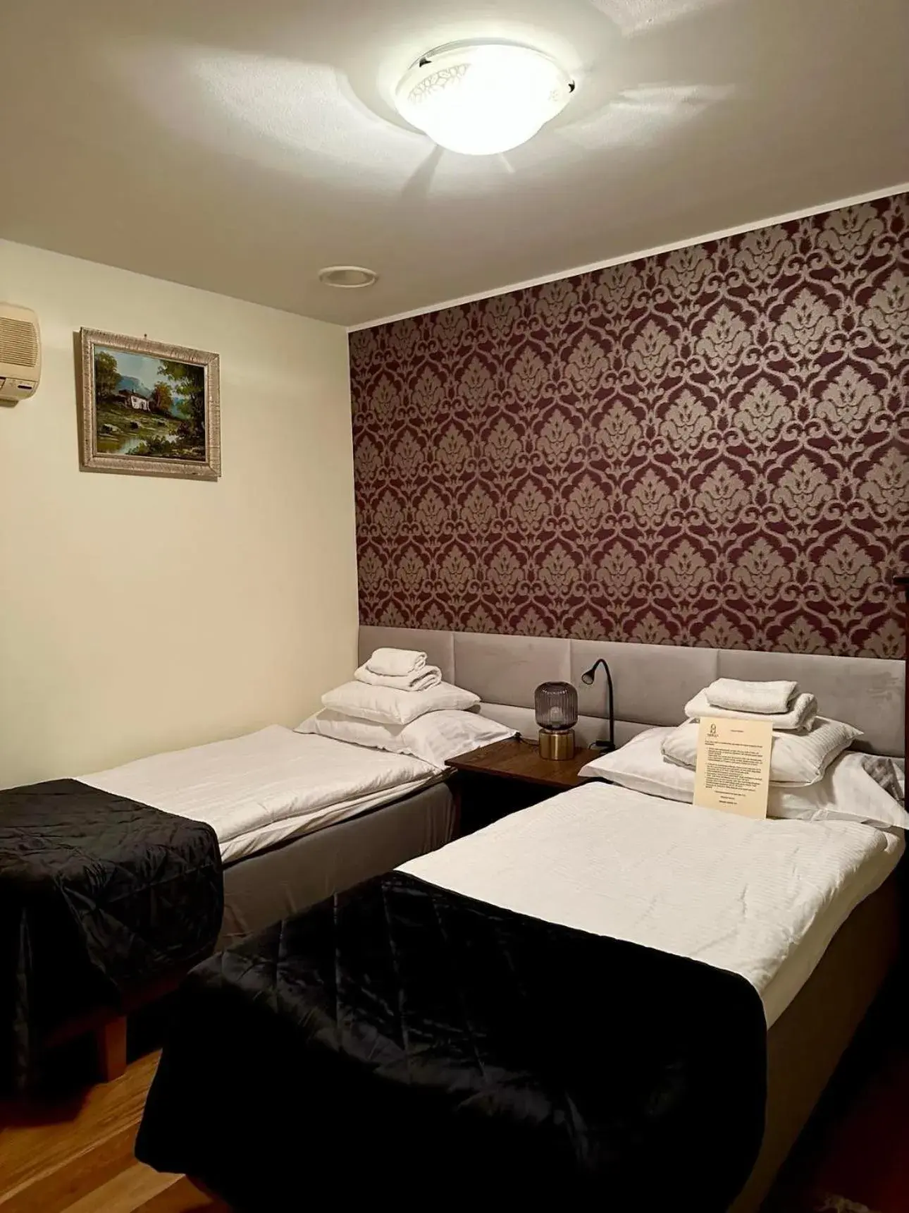 Standard Double Room in Embrace Hotel & Apartments Standard Double Room in Embrace Hotel & Apartments