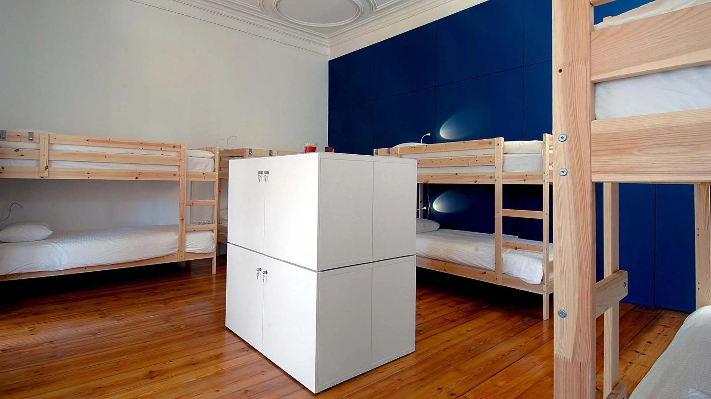 Bed in So Cool Hostel Porto