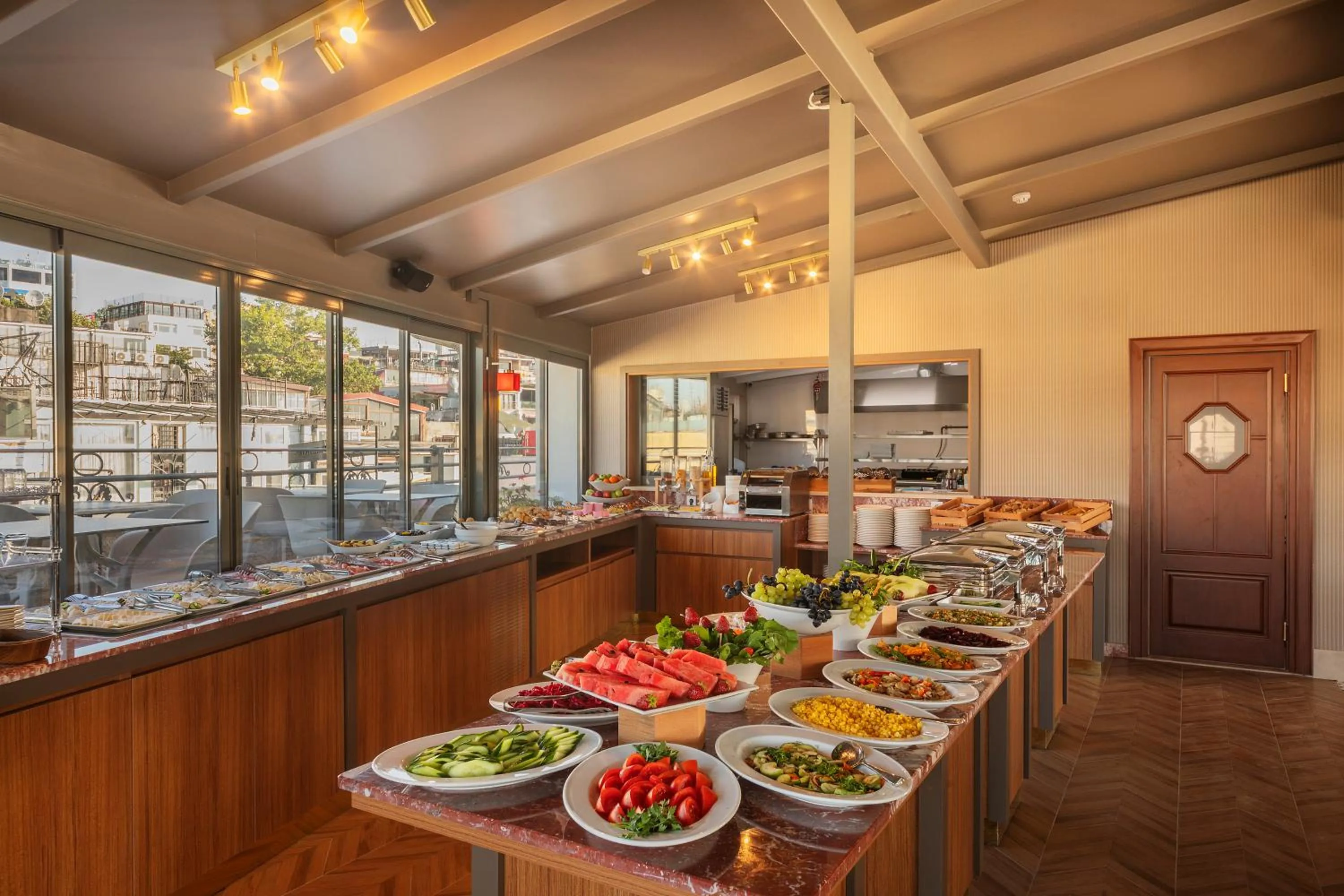 Breakfast in Azade Premier Hotel