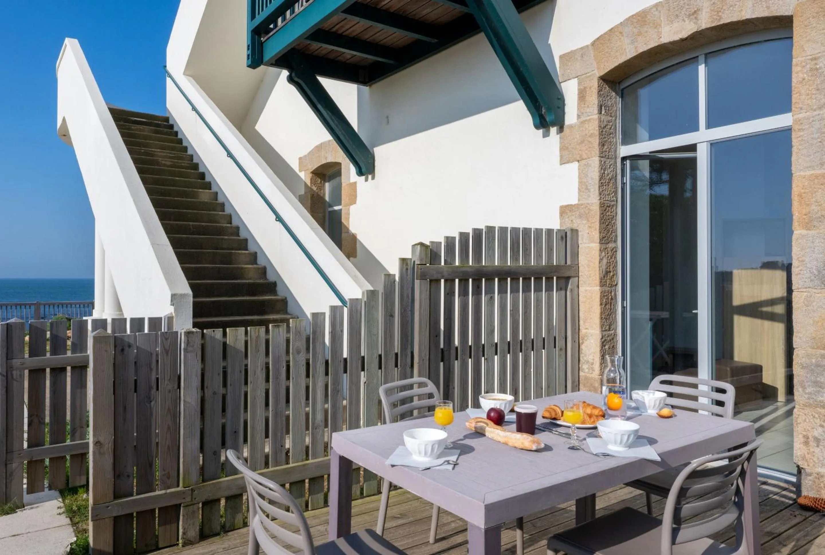 Balcony/Terrace in Résidence Odalys Valentin plage