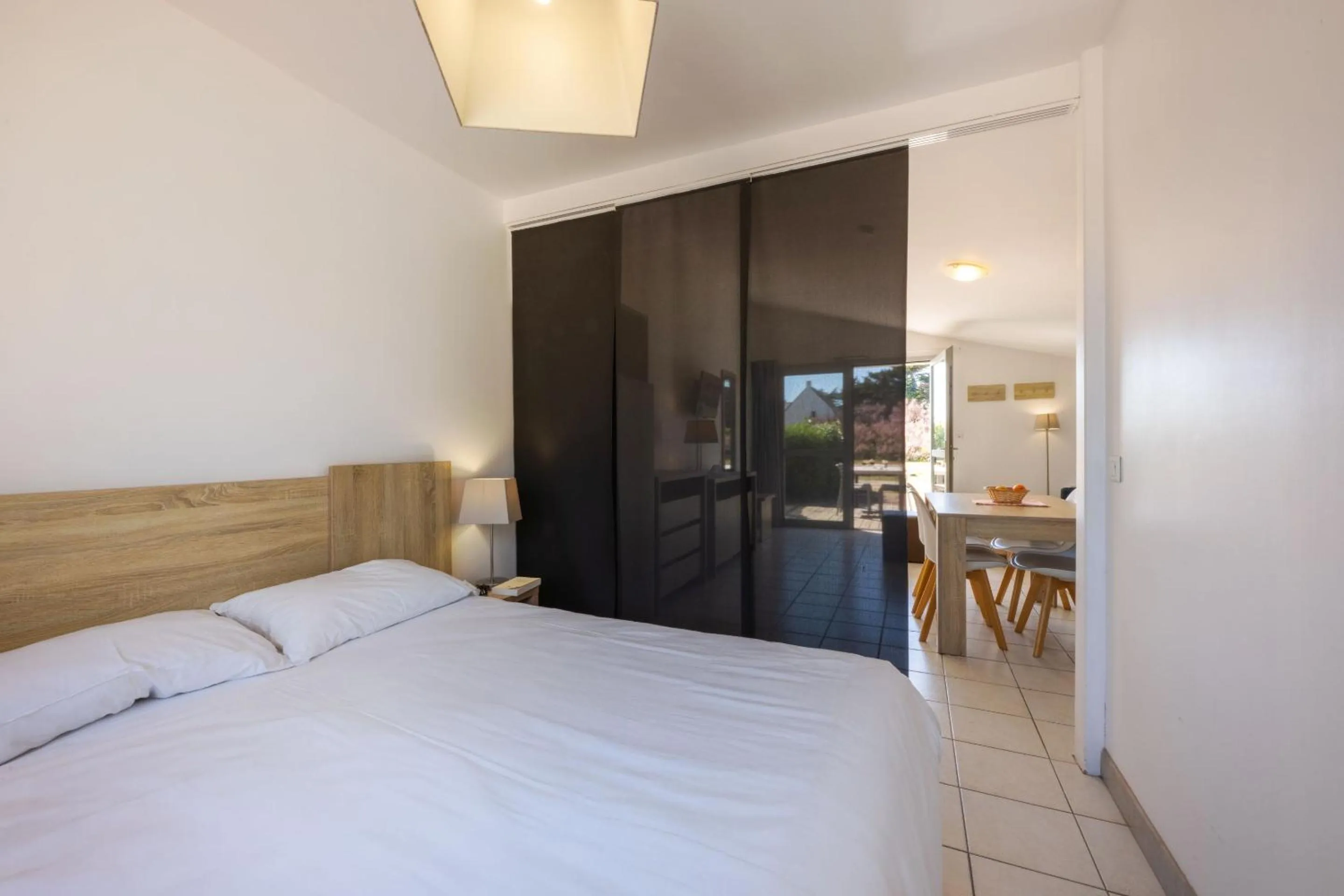 Bed in Résidence Odalys Valentin plage