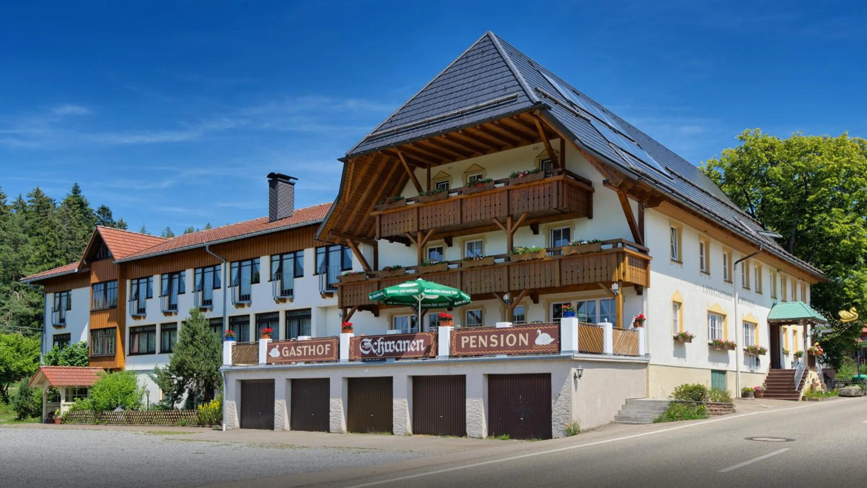 Facade/entrance in Landgasthof Zum Schwanen