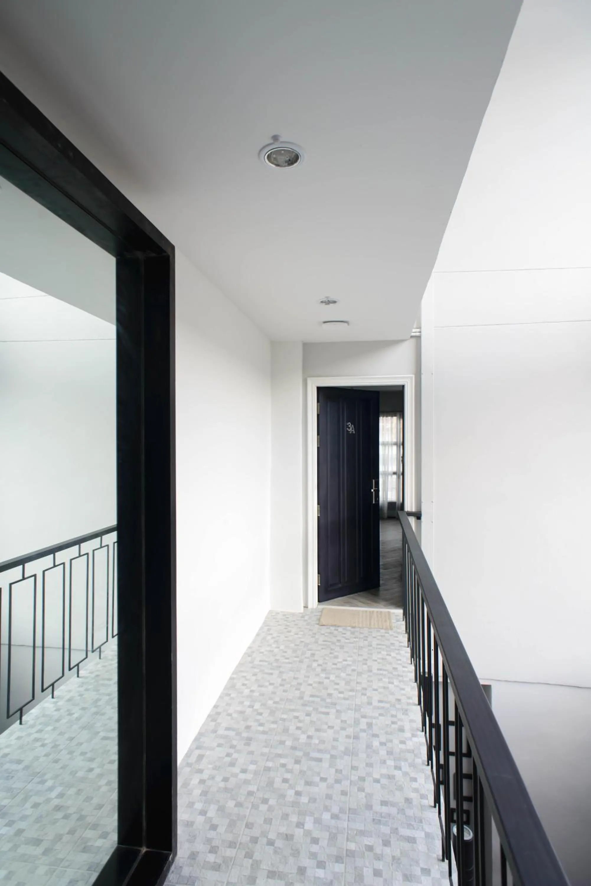 Balcony/Terrace, Bed in 87 Oldtown at River Pier