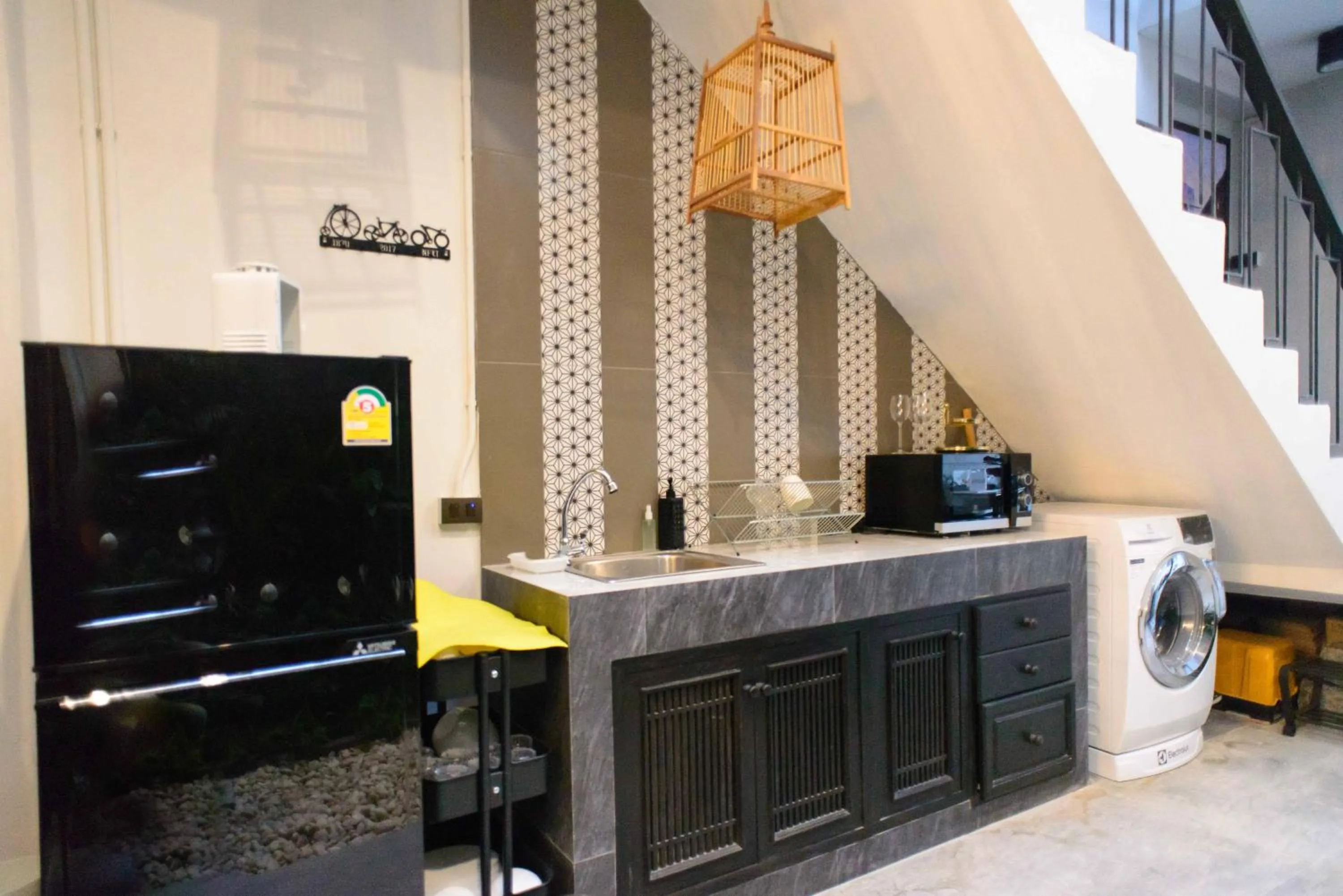 Kitchen or kitchenette in 87 Oldtown at River Pier