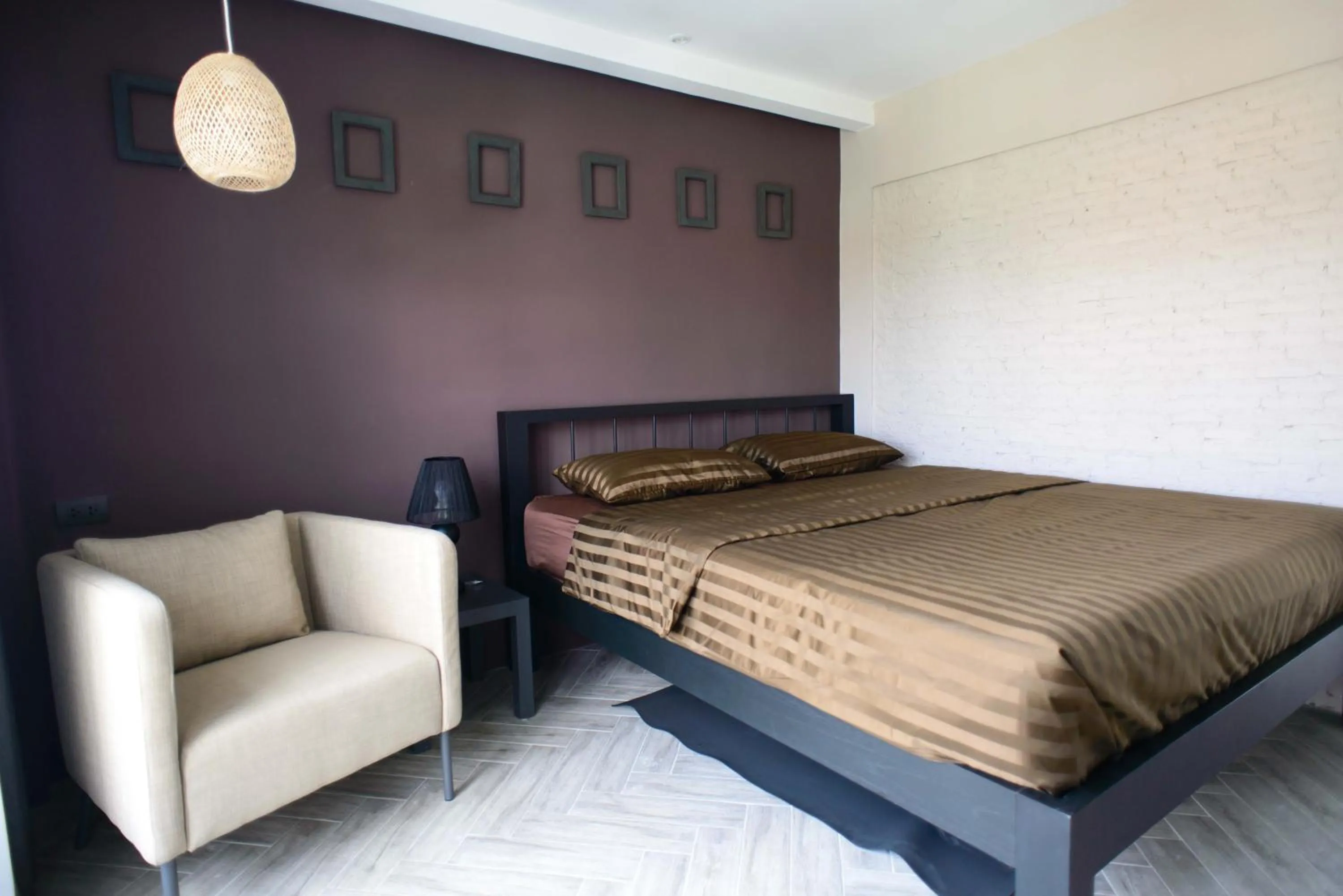 Bedroom, Bed in 87 Oldtown at River Pier