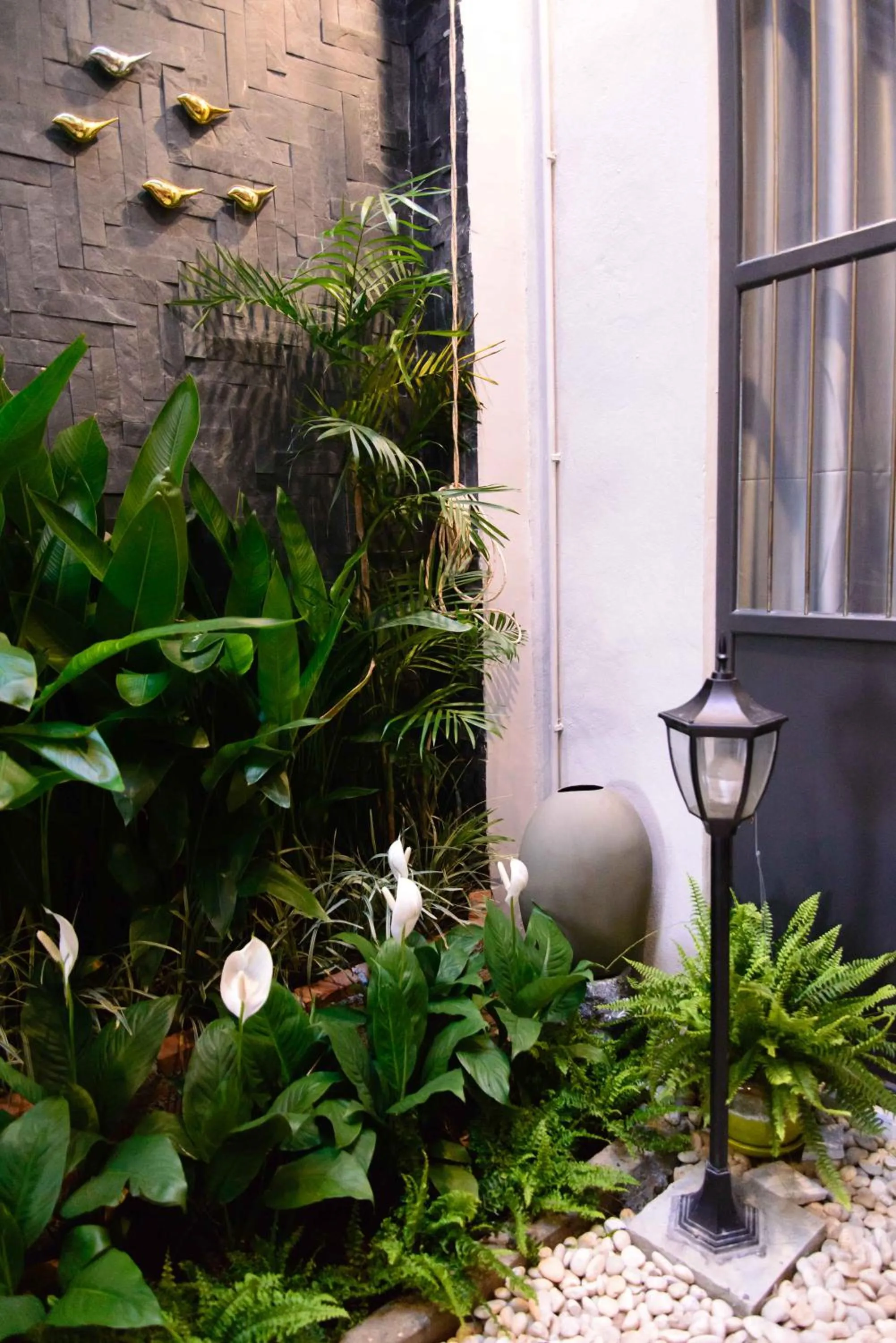 Garden in 87 Oldtown at River Pier