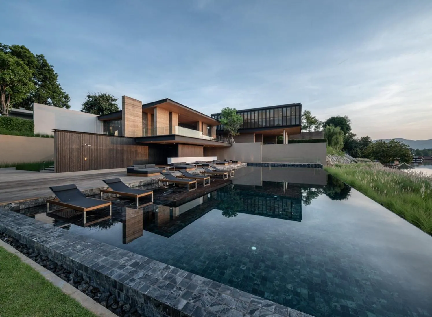 Swimming pool in Tara Villa