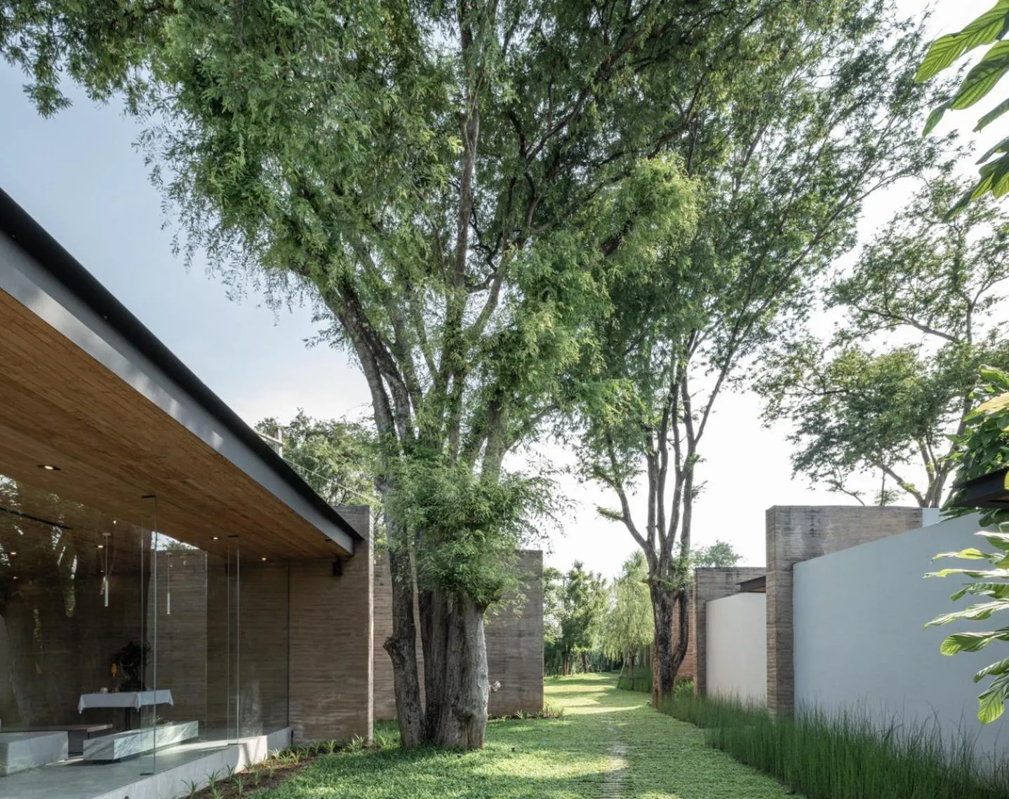 Property building in Tara Villa