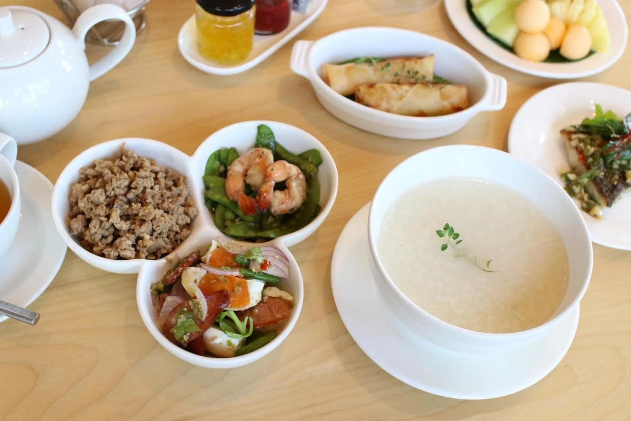 Breakfast in Tara Villa