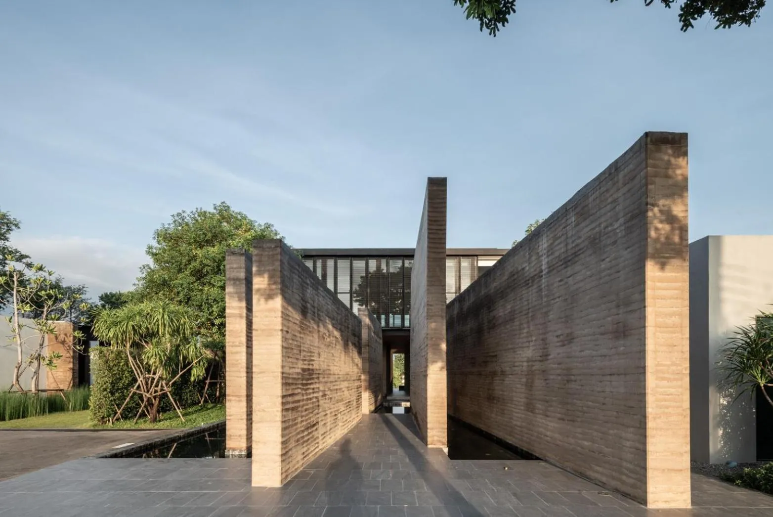 Property building in Tara Villa