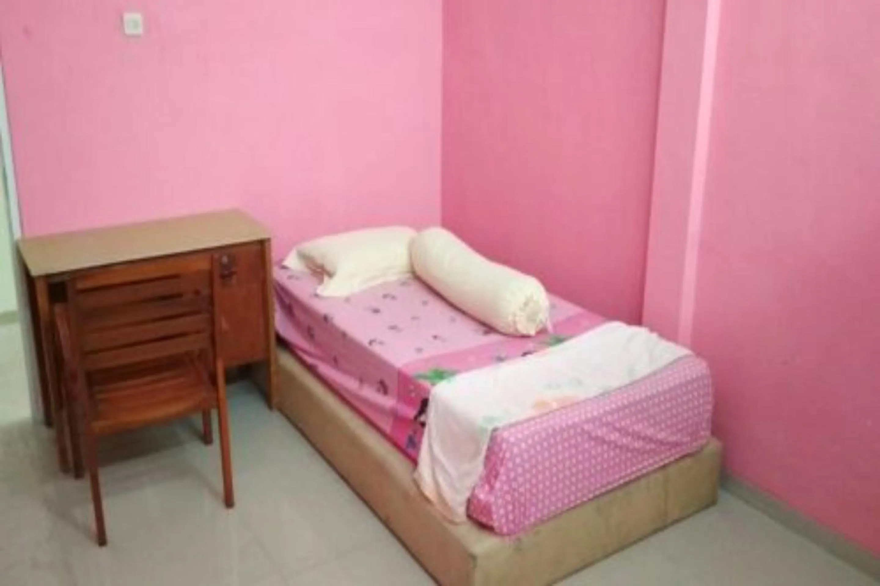 Bedroom, Bed in Charisma Residence Syariah